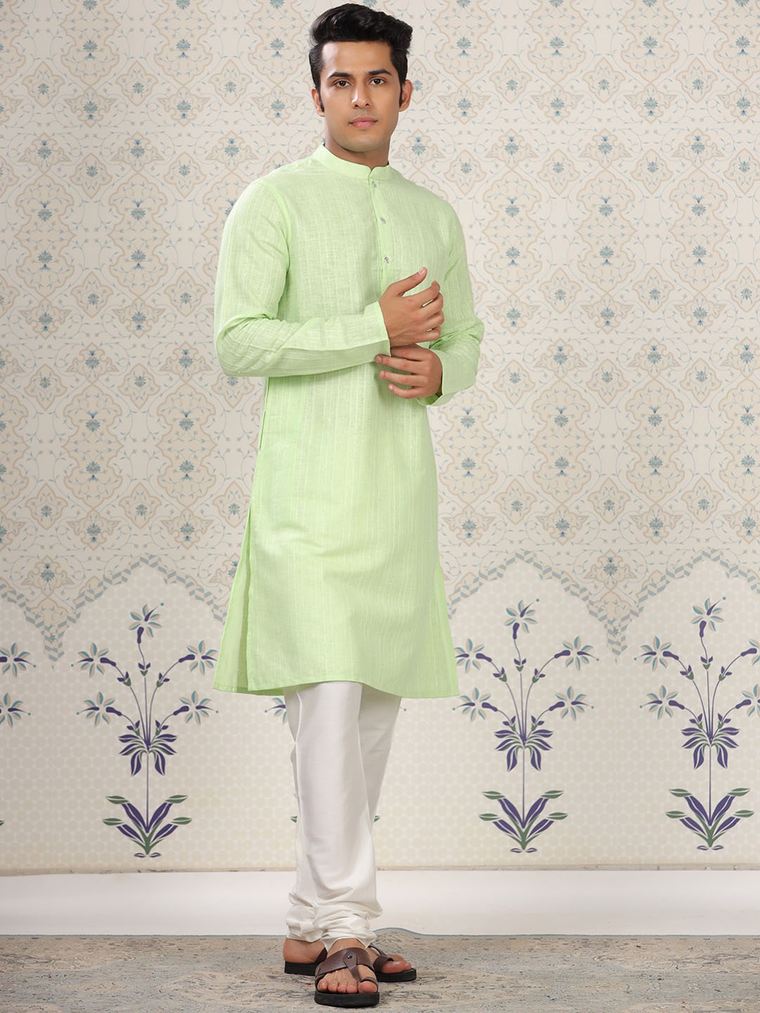 

Ode by House of Pataudi Mandarin Collar Pure Cotton Kurta with Churidar, Lime green