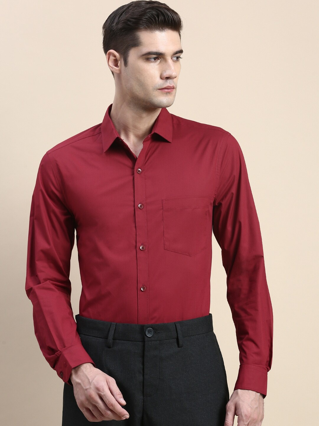 

INVICTUS Standard Spread Collar Slim Fit Cotton Formal Shirt, Maroon