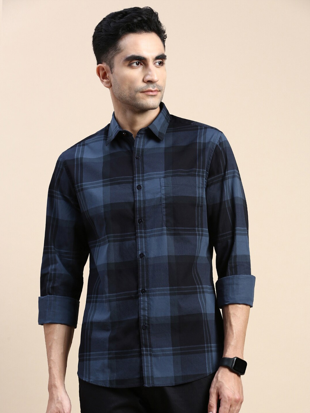 

INVICTUS Sport Tartan Checked Spread Collar Slim Fit Cotton Casual Shirt, Navy blue
