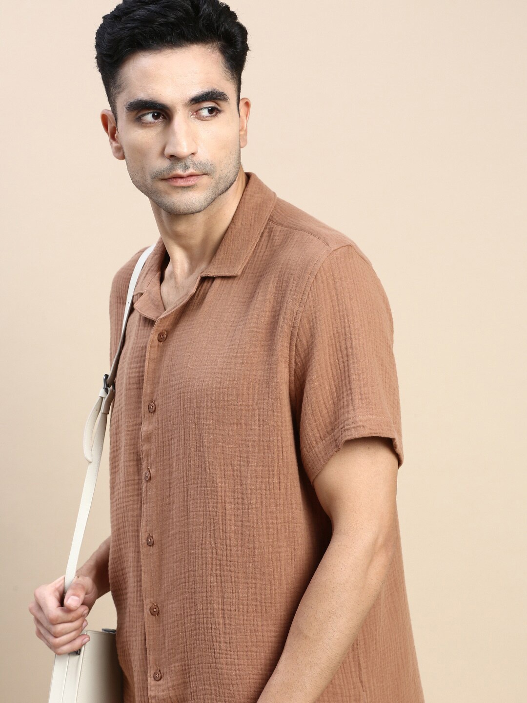 

INVICTUS Club Spread Collar Slim Fit Cotton Casual Shirt, Brown