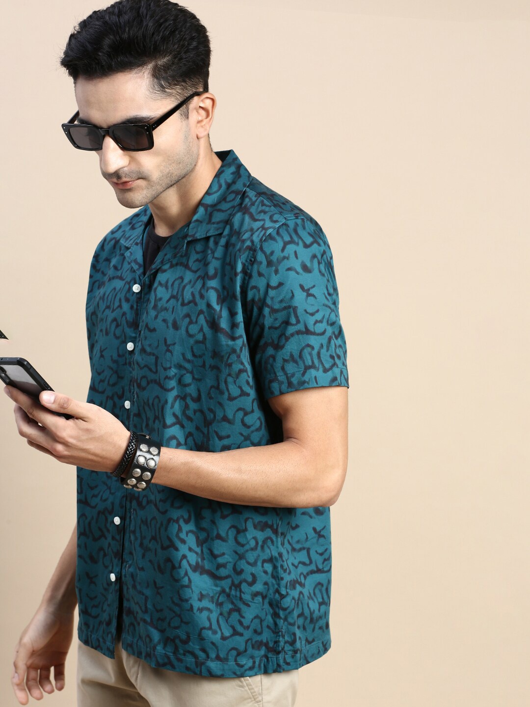 

INVICTUS Club Slim Fit Abstract Printed Casual Cotton Shirt, Teal