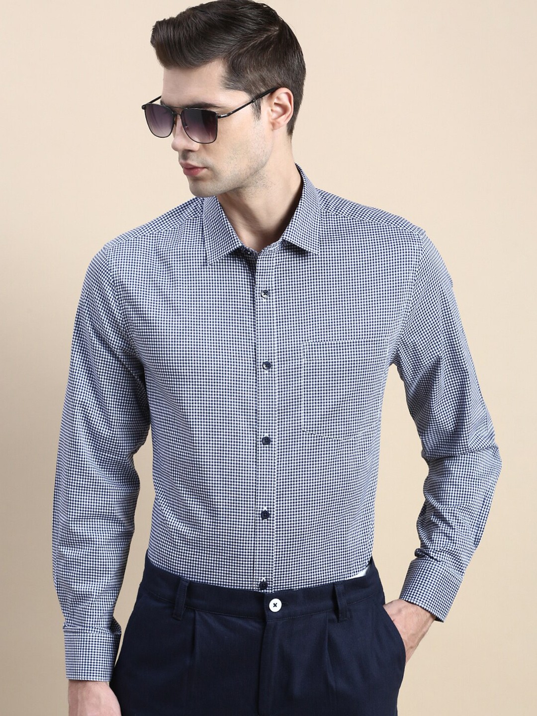 

INVICTUS Standard Slim Fit Micro Checked Cotton Formal Shirt, Navy blue