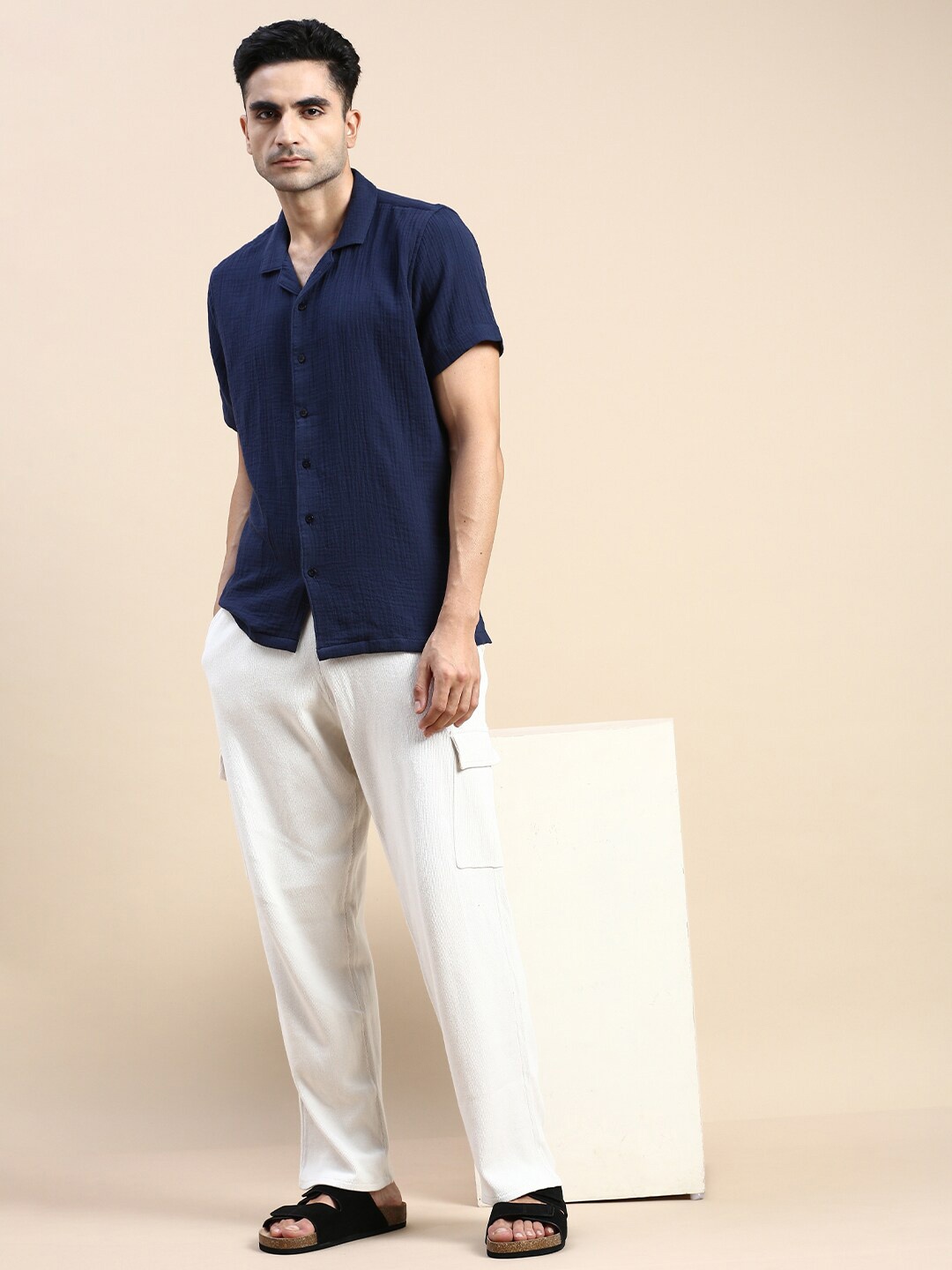 

INVICTUS Club Slim Fit Cotton Casual Shirt, Navy blue