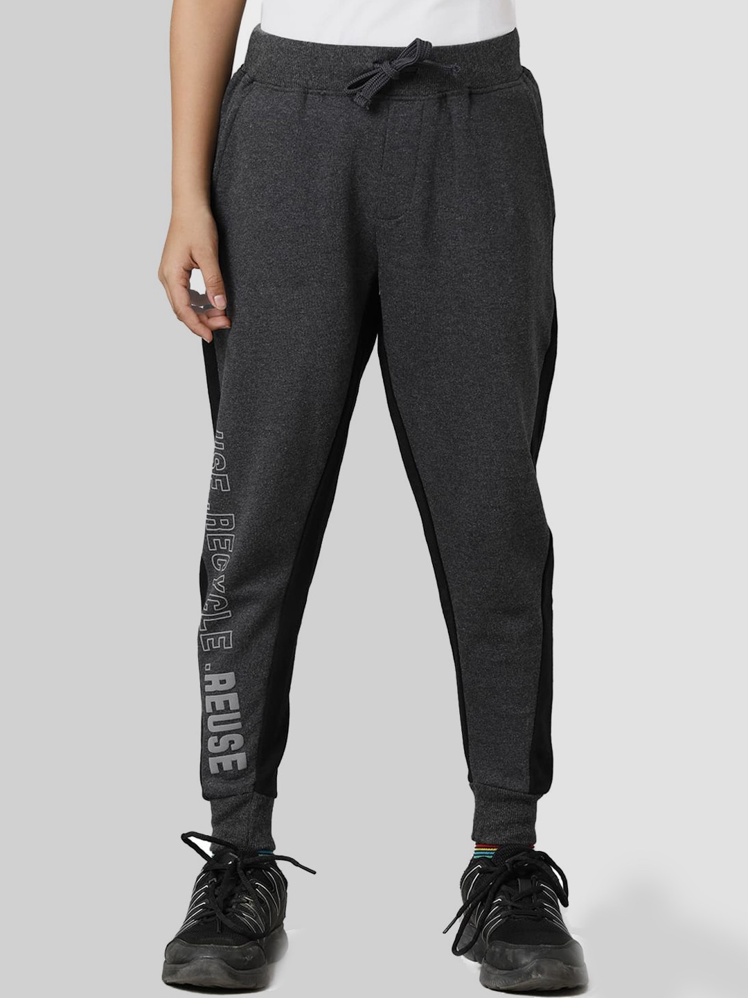 

UNDER FOURTEEN ONLY Boys Mid Rise Cotton Joggers, Grey