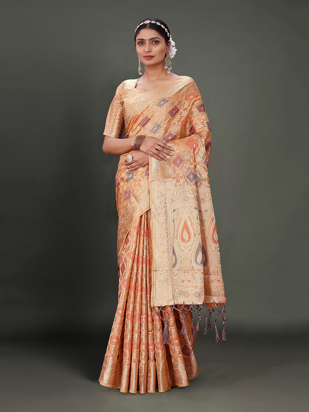 

Mitera Peach Ethnic Motifs Woven Design Zari Organza Kanjeevaram Saree