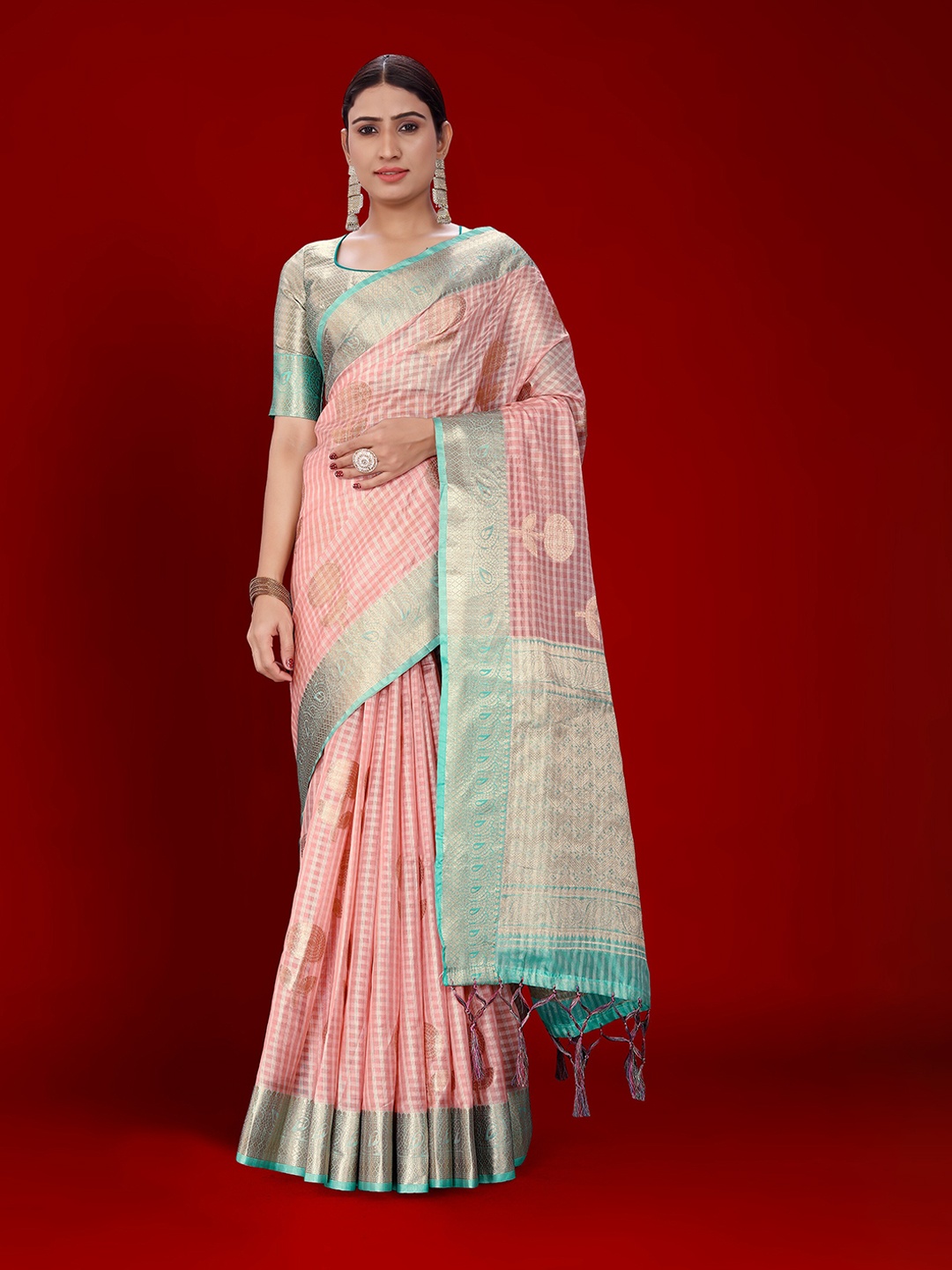 

Mitera Pink & Turquoise Blue Checked Woven Design Zari Organza Kanjeevaram Saree