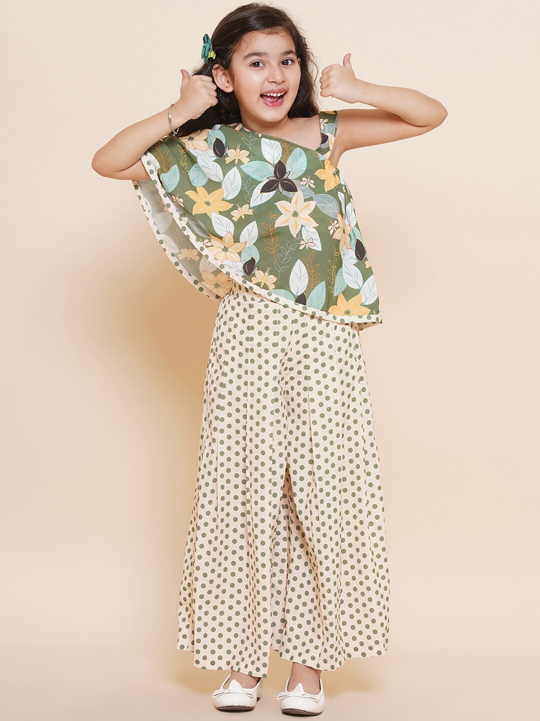 

Aj DEZInES Girls Printed Top With Palazzos, Green