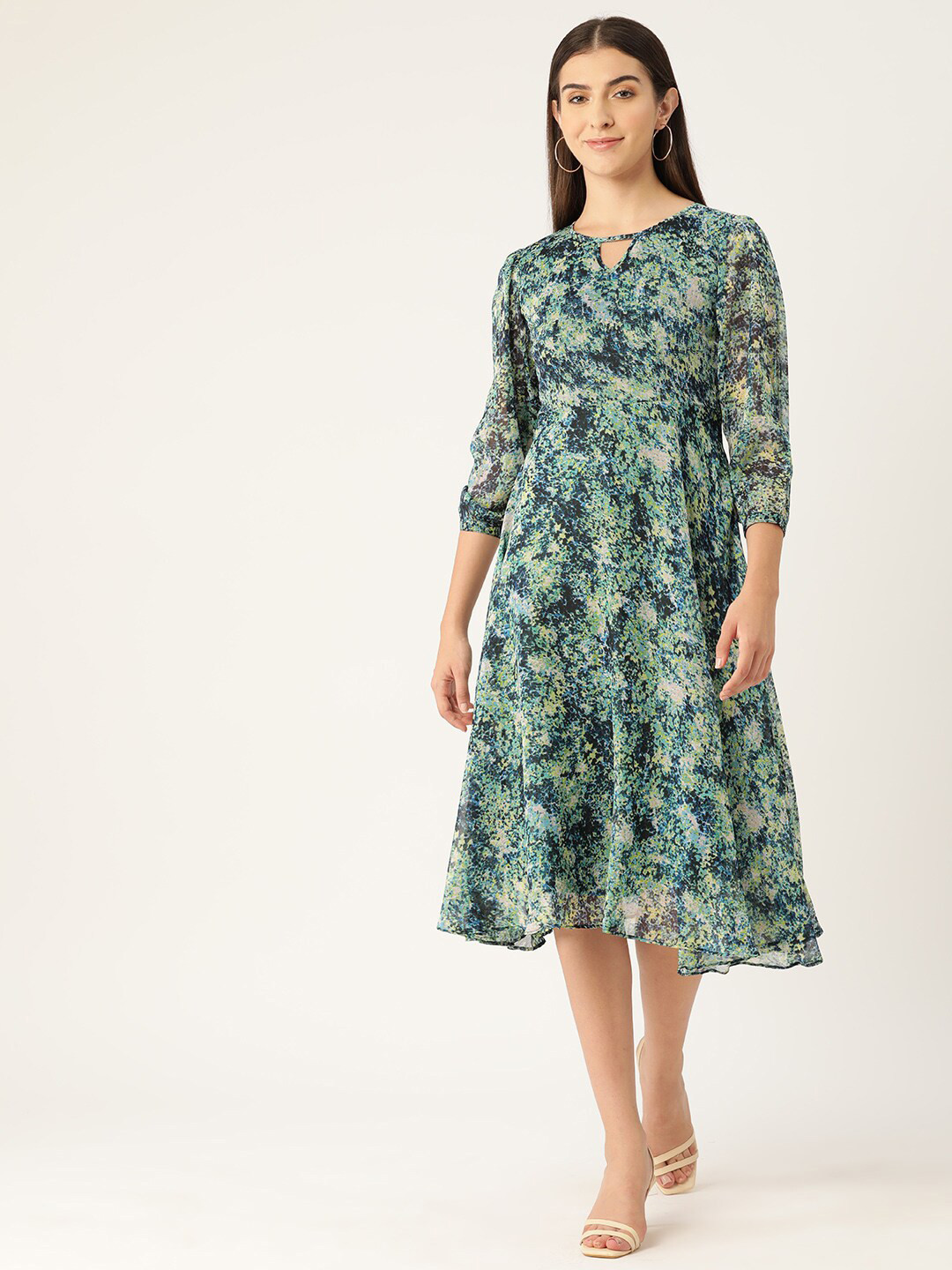 

DressBerry Green & navy blue Floral Print Puff Sleeve Fit & Flare Midi Dress