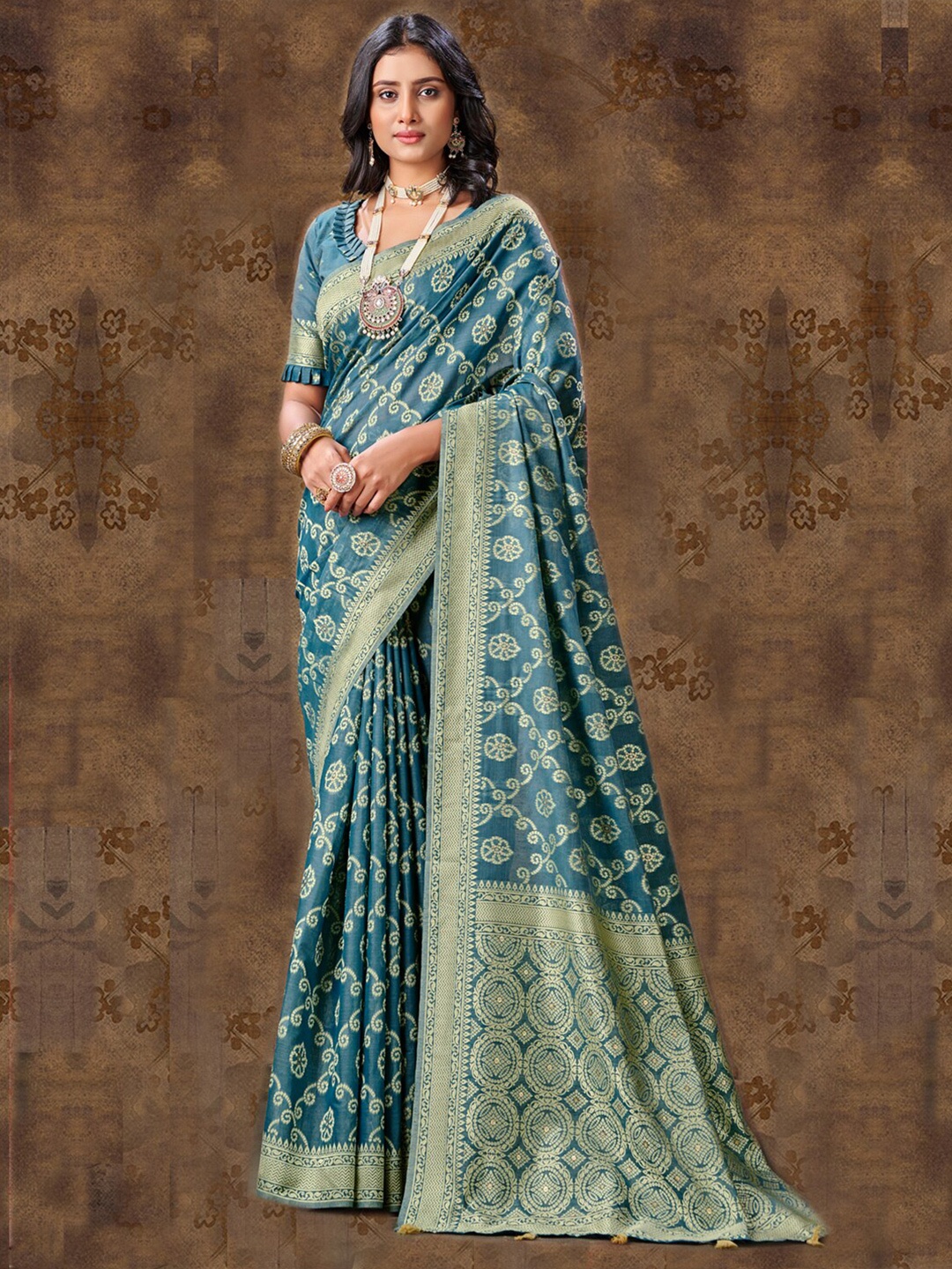 

Mitera Teal & Gold-Toned Ethnic Motifs Woven Design Zari Banarasi Saree