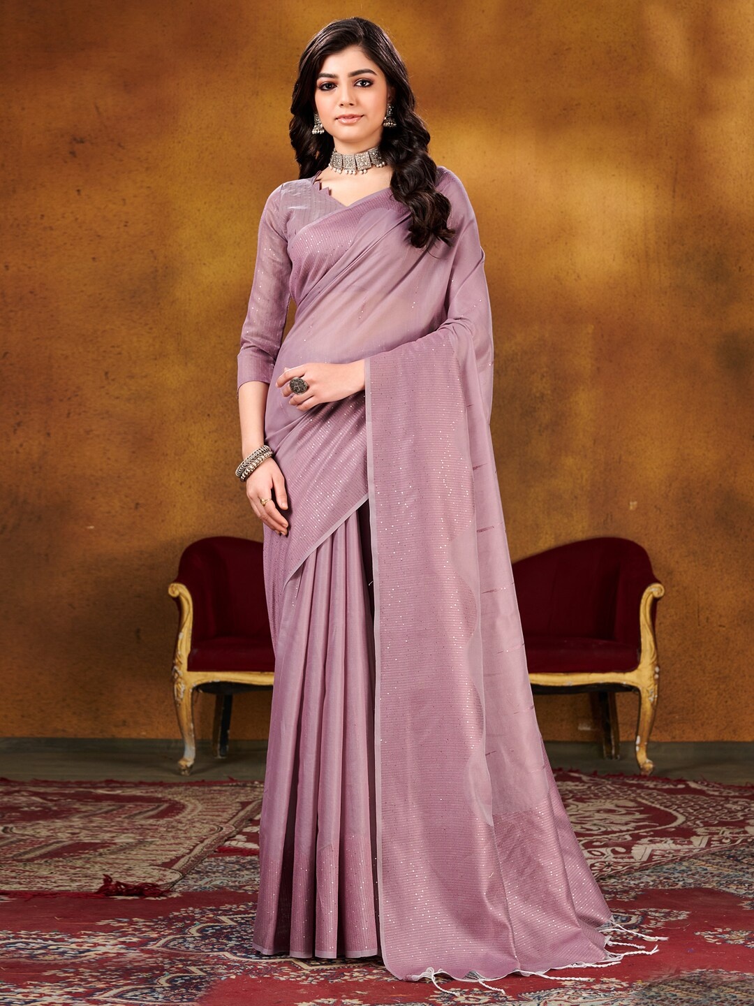 

Mitera Mauve & Gold-Toned Embellished Sequinned Saree