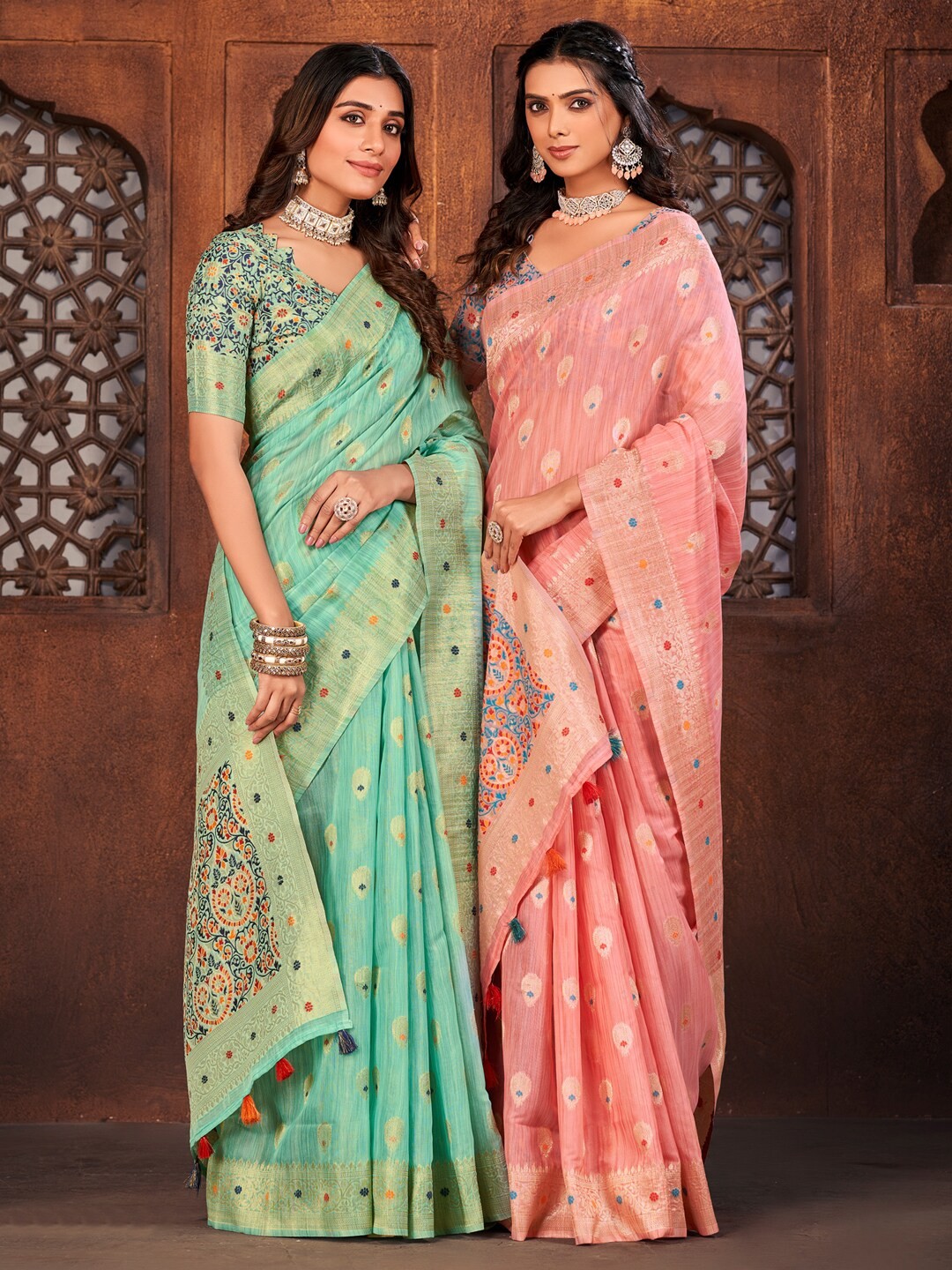

Mitera Ethnic Motif Zari Banarasi Saree With Blouse Piece, Pink