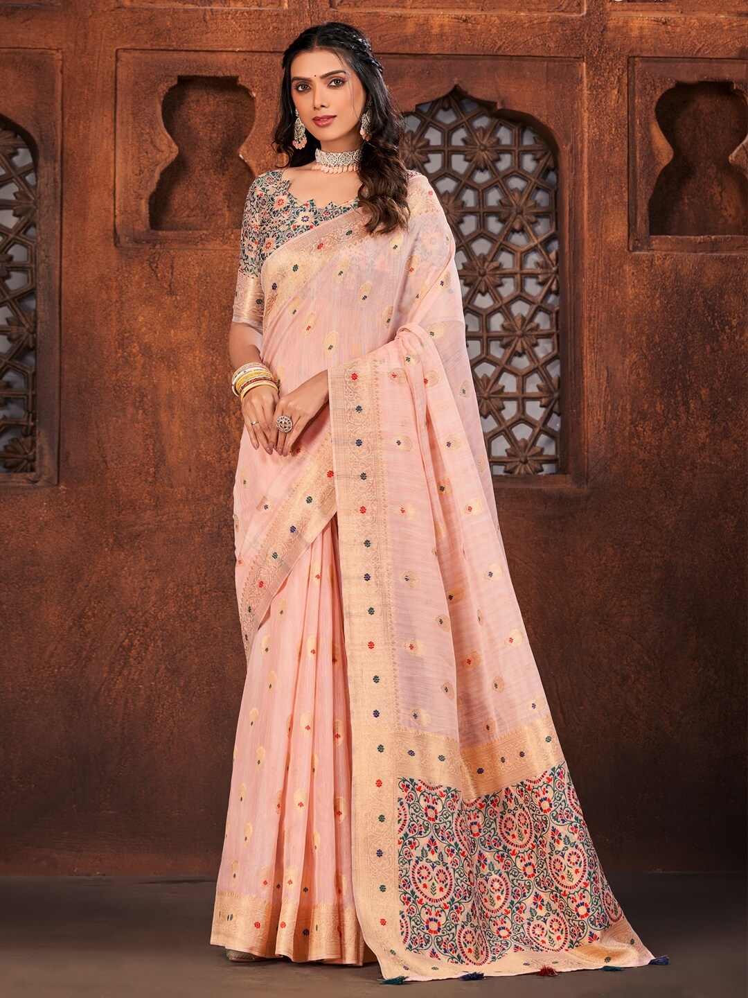

Mitera Ethnic Motif Woven Design Zari Banarasi Saree, Rose gold