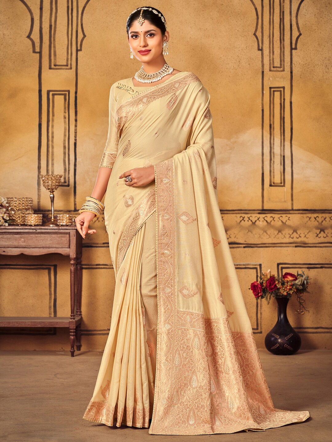 

Mitera Cream-Coloured & Gold-Toned Ethnic Motifs Woven Design Zari Banarasi Saree