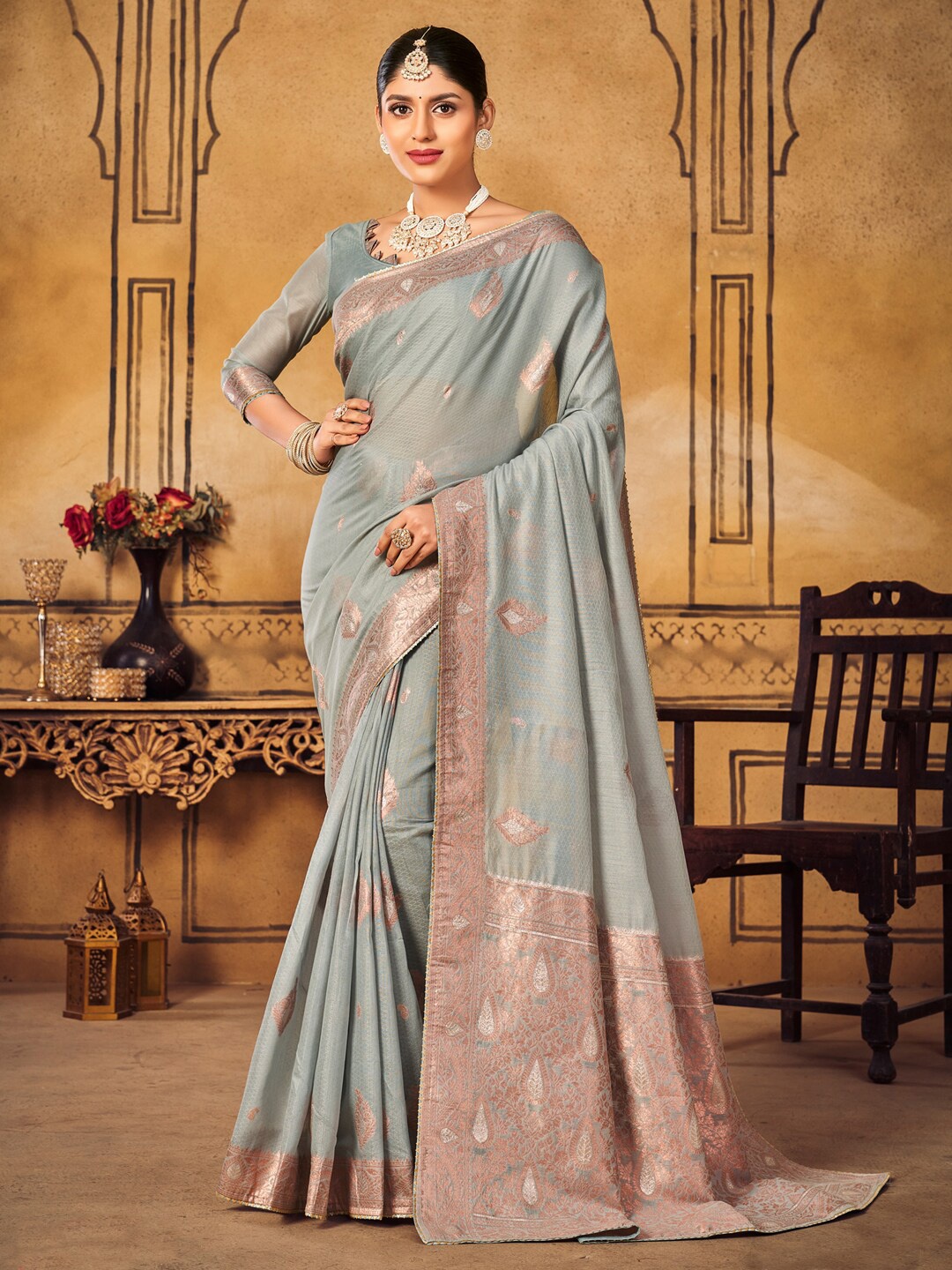

Mitera Ethnic Motifs Woven Design Zari Saree, Grey
