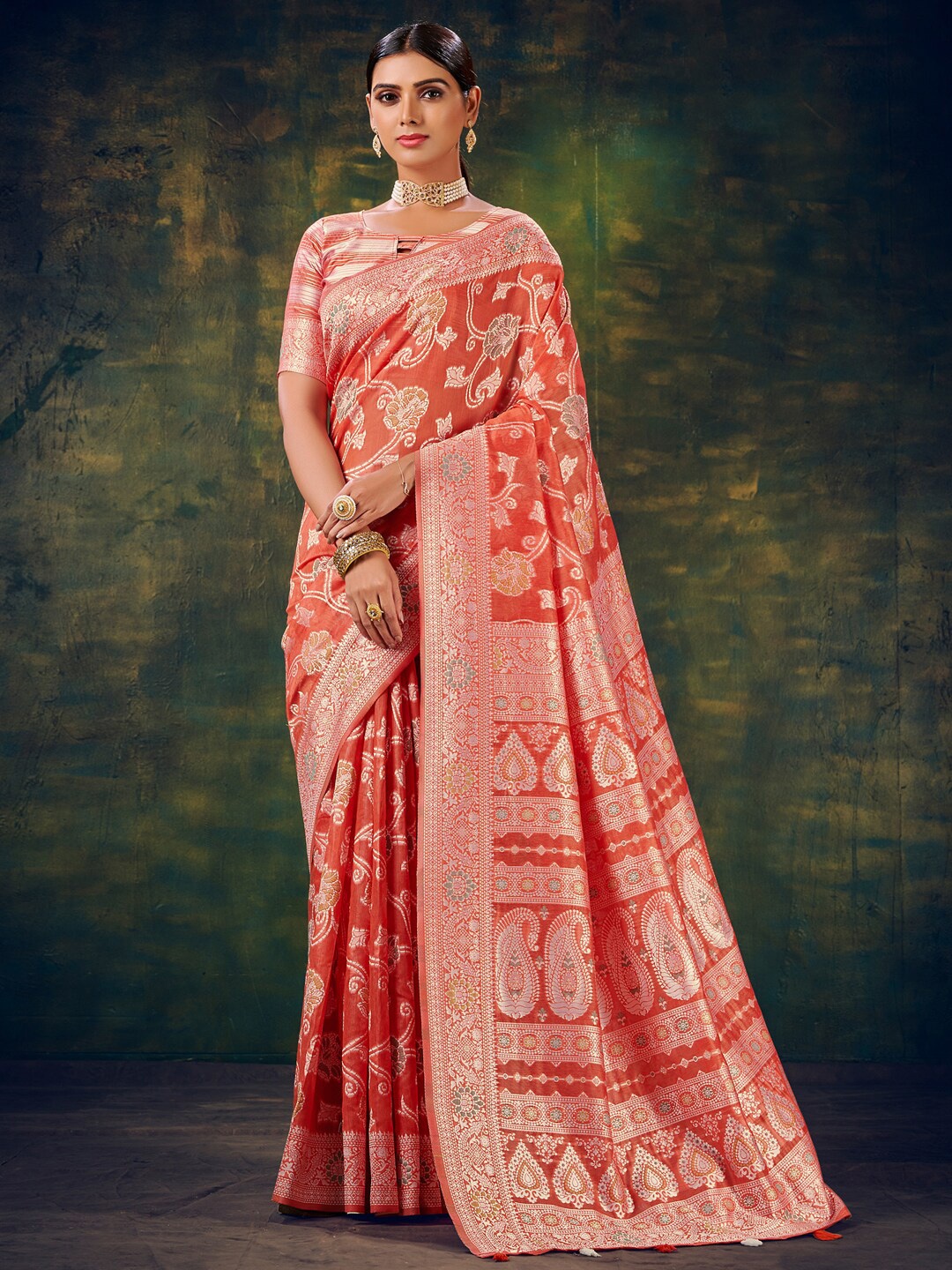 

Mitera Woven Design Zari Banarasi Saree, Rust