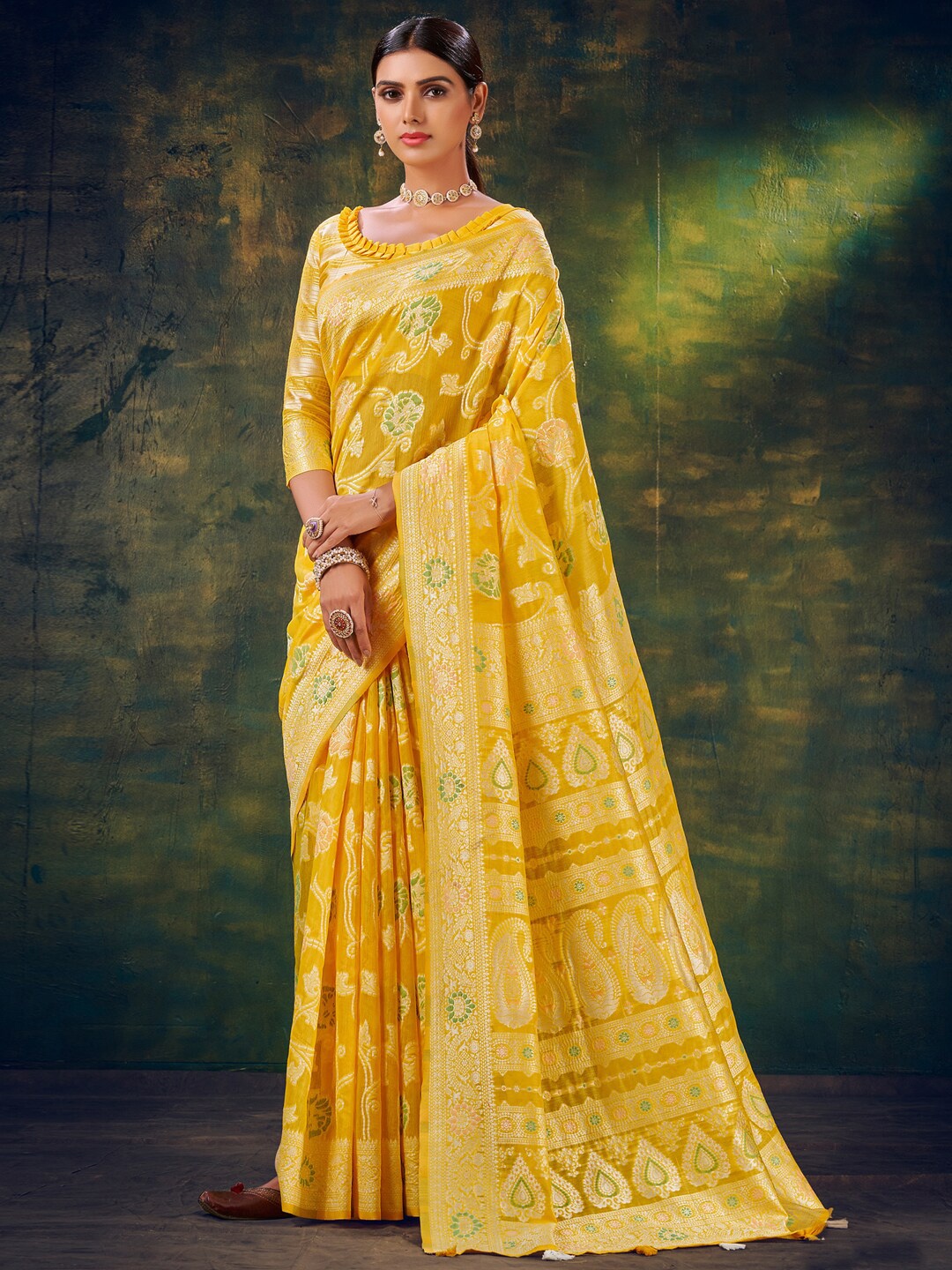 

Mitera Ethnic Motifs Woven Design Zari Banarasi Saree, Yellow