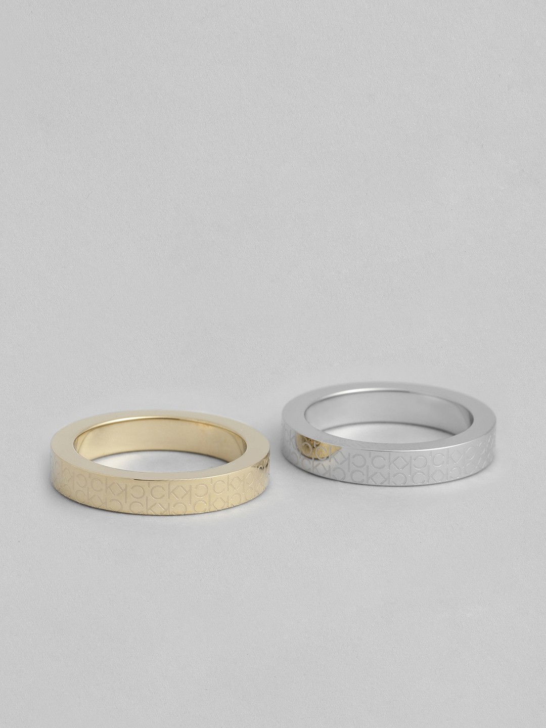 

Calvin Klein Women Set of 2 Iconic For Her Finger Rings, Silver