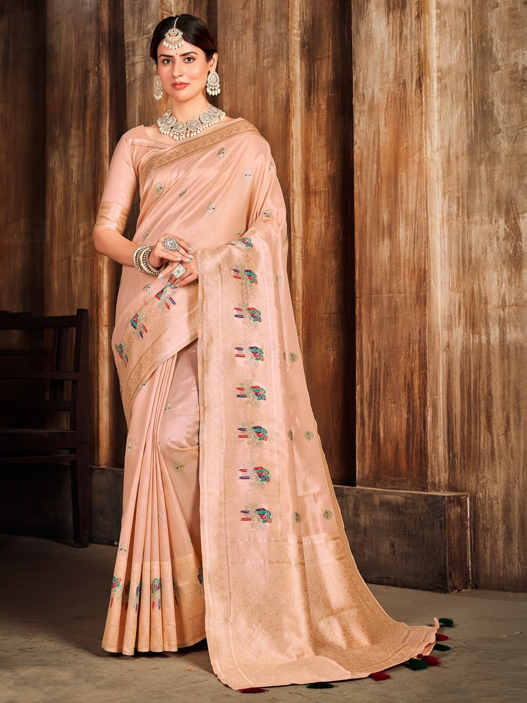 

Mitera Ethnic Motif Woven Design Zari Kanjeevaram Saree, Rose gold
