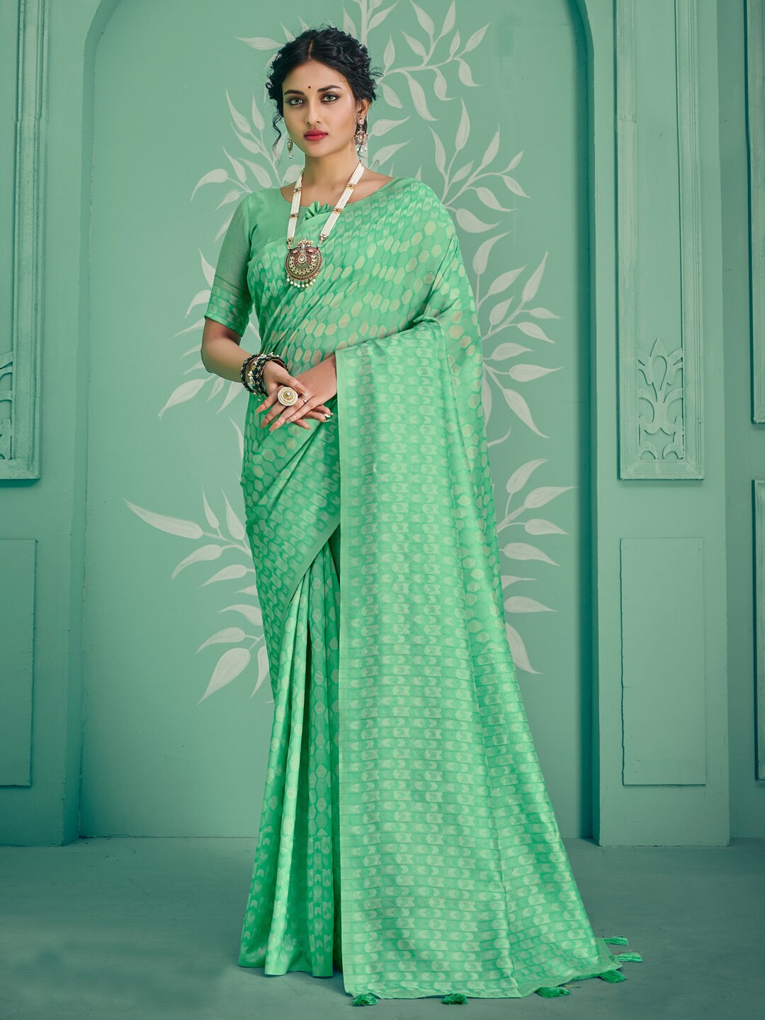 

Mitera Sea Green Geometric Woven Design Saree
