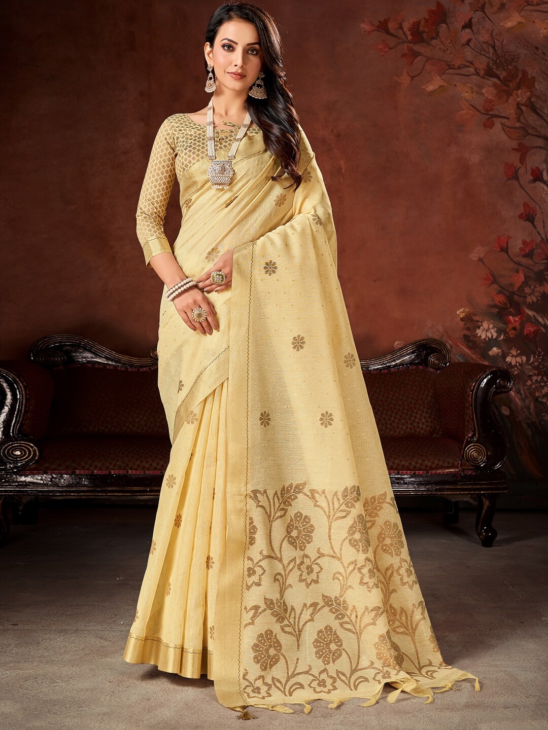 

Mitera Ethnic Motifs Woven Design Banarasi Saree, Yellow