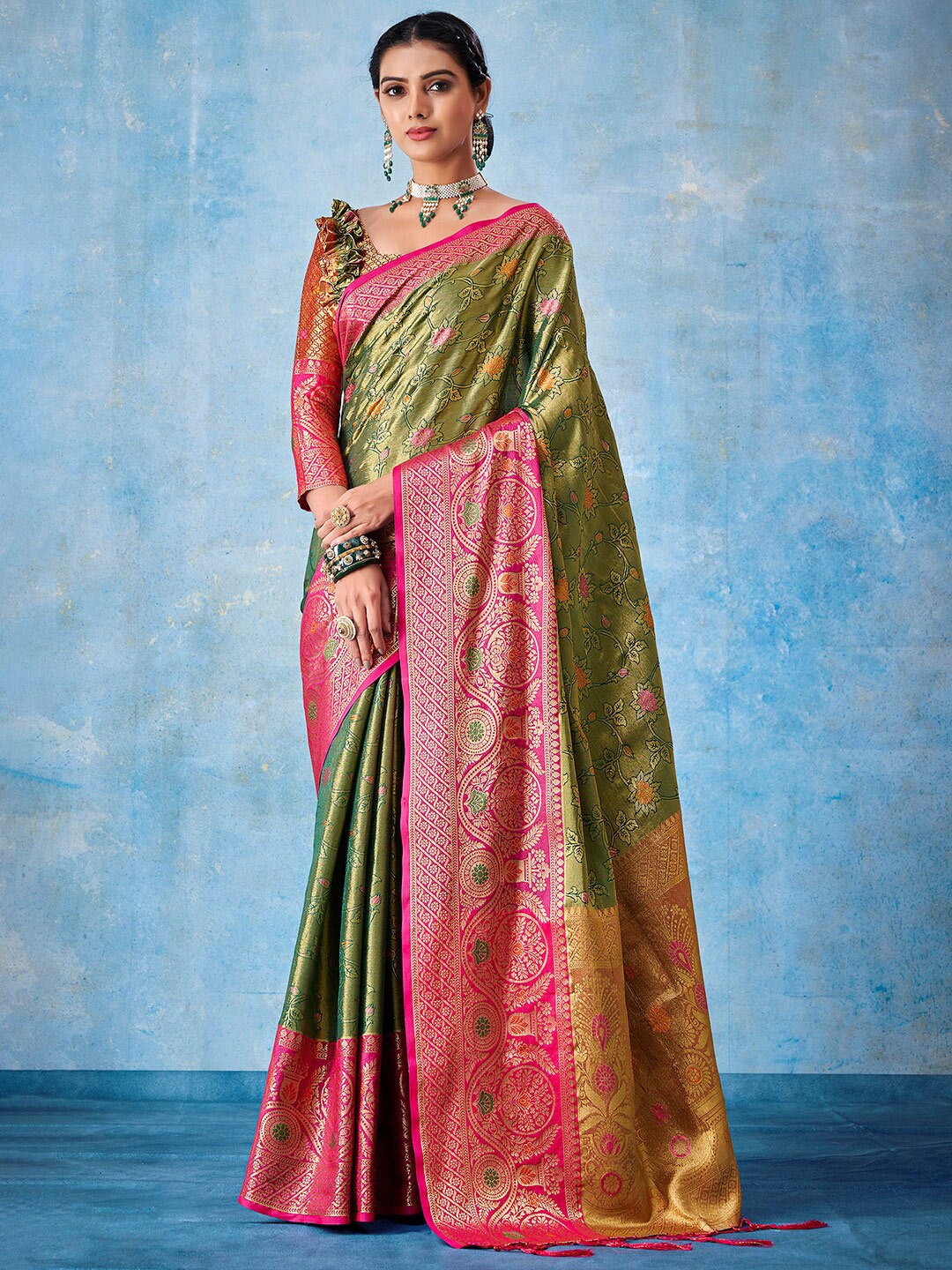 

Mitera Green & Pink Floral Woven Design Zari Kanjeevaram Saree