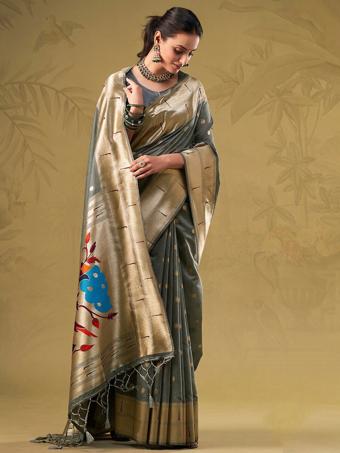 

Mitera Ethnic Motif Woven Design Zari Kanjeevaram Saree, Grey