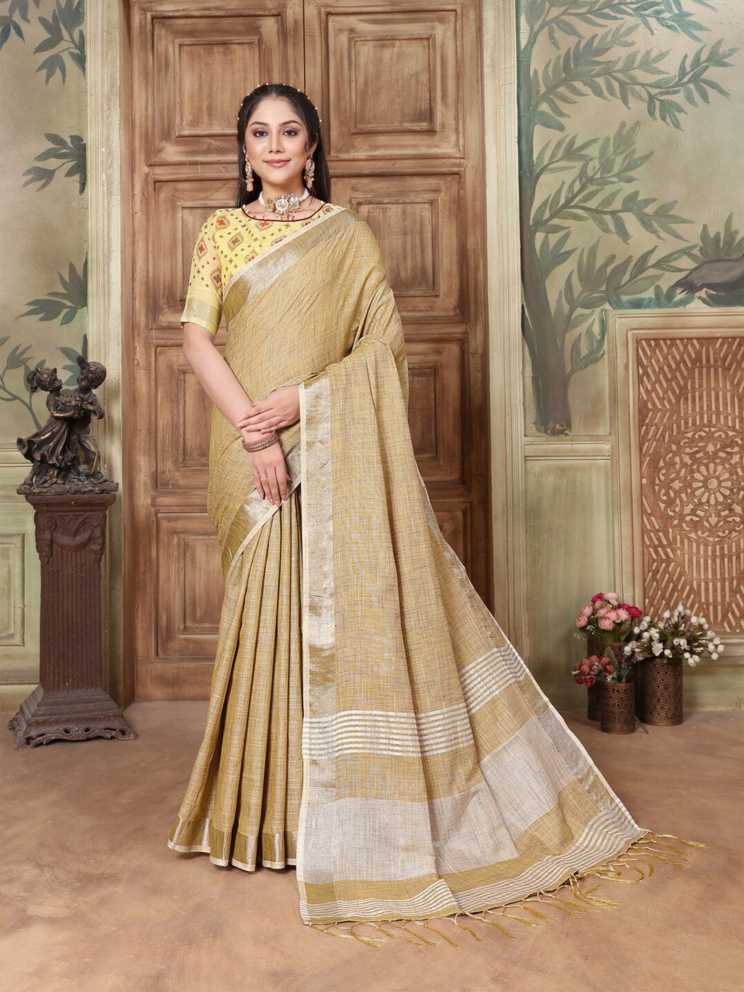 

GAJARAI Zari Pure Linen Saree, Mustard