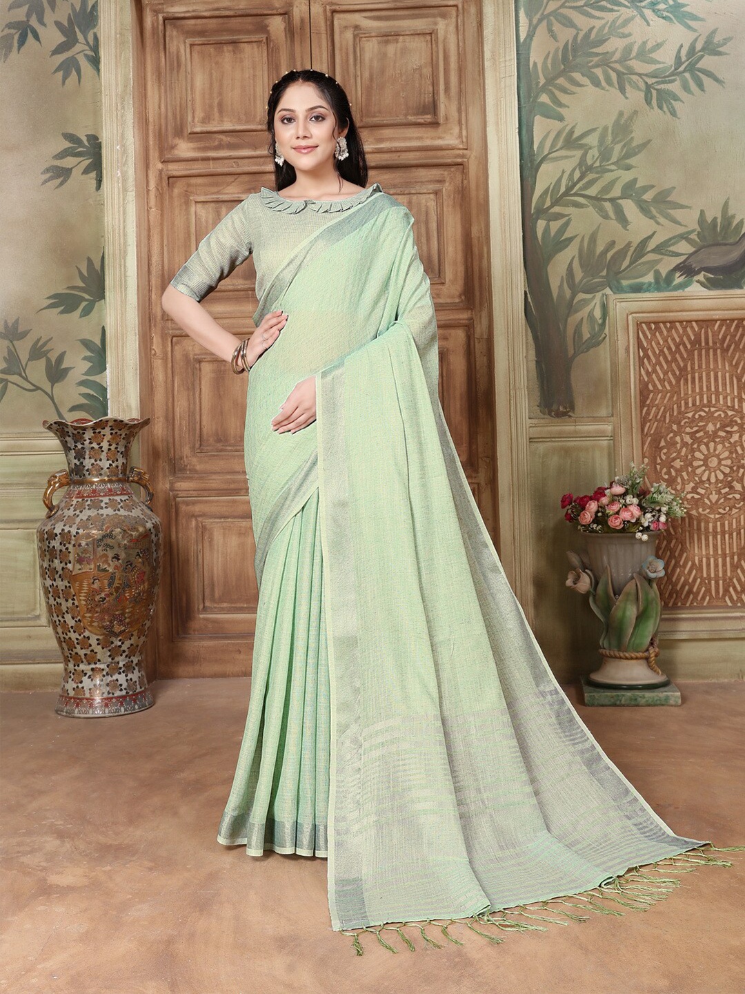 

GAJARAI Zari Pure Linen Saree, Sea green