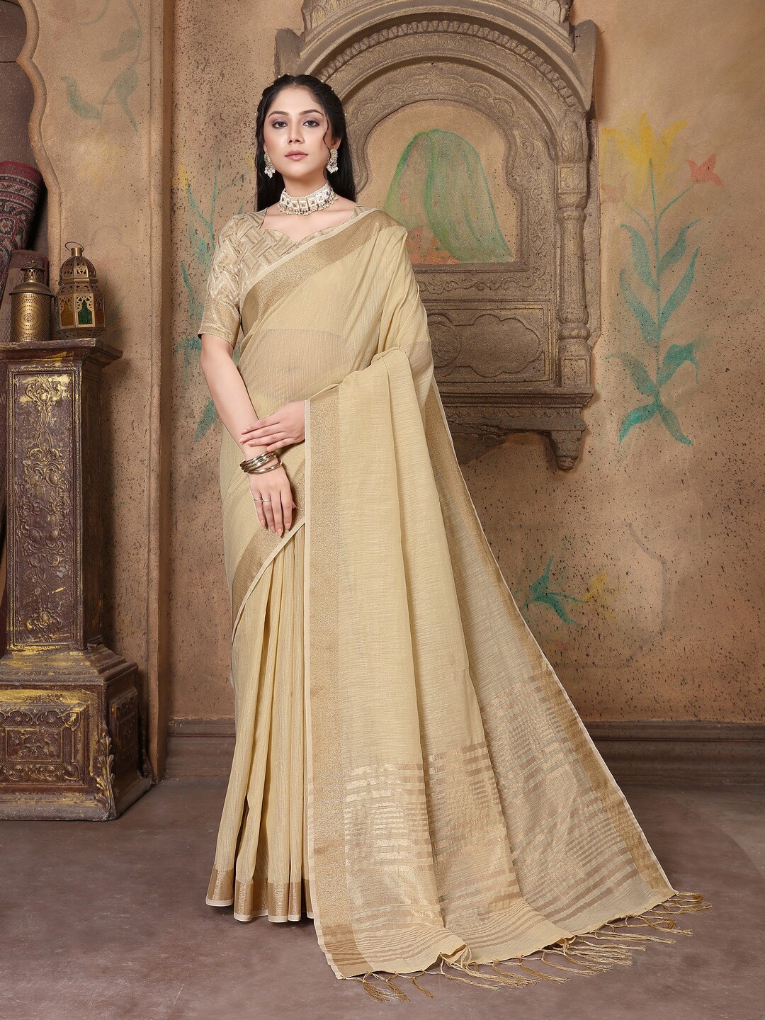 

GAJARAI Striped Woven Design Zari Pure Linen Saree, Beige