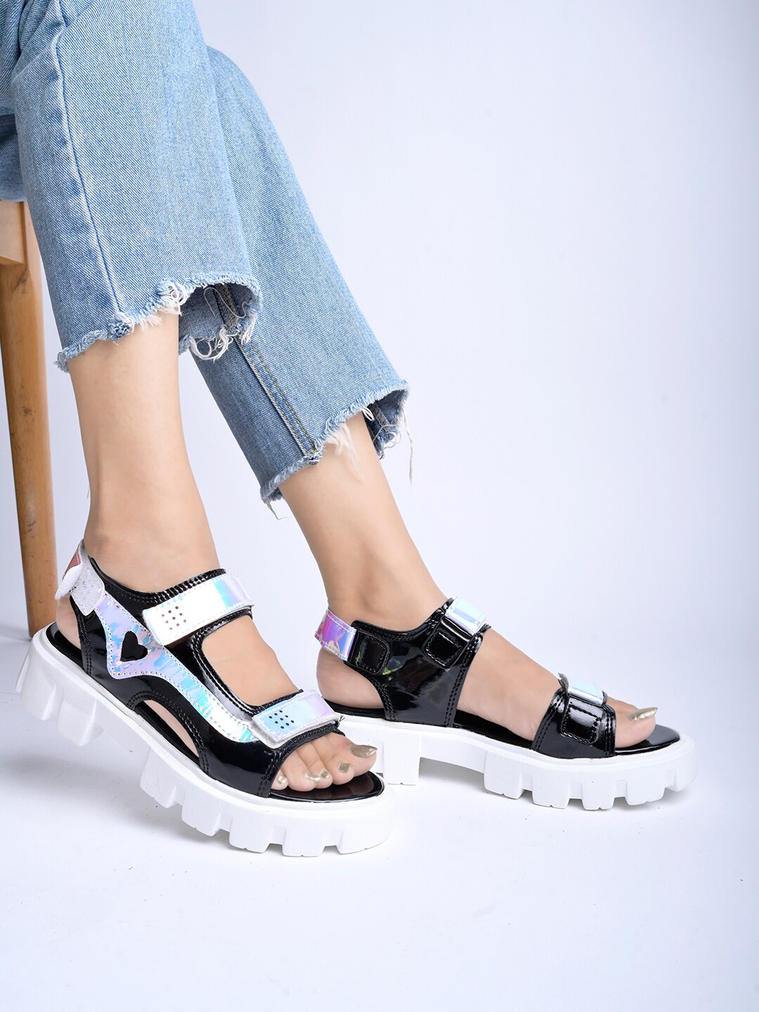 

Shoetopia Textured Open Toe Platform Heels With Laser Cuts, Black