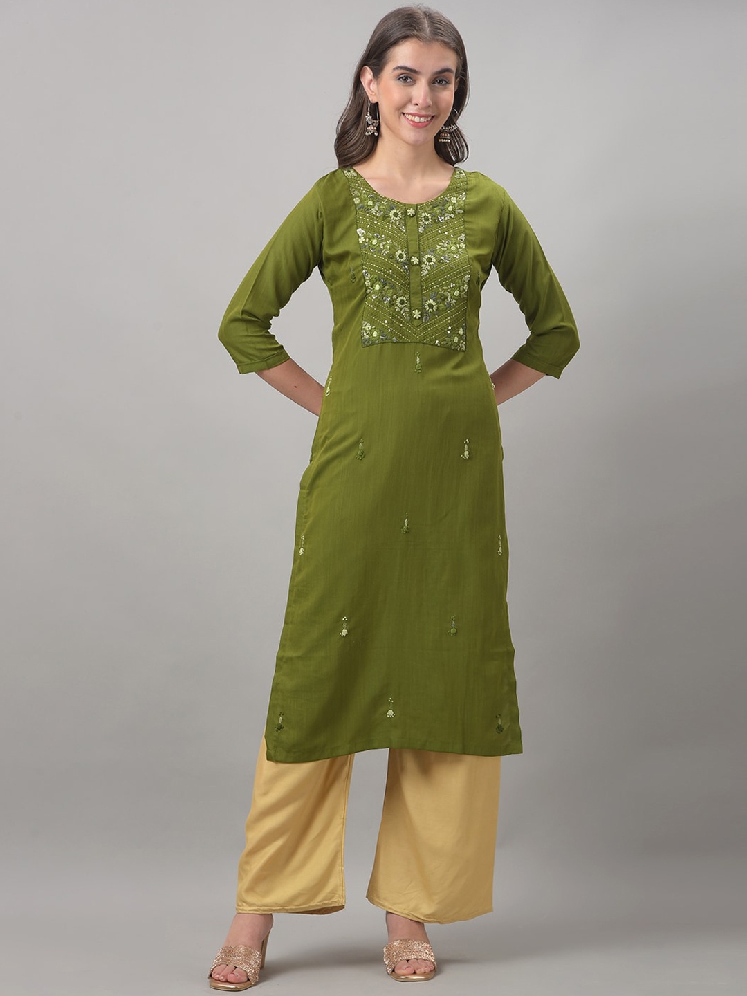 

Dollar Missy Round Neck Floral Embroidered Yoke Design Thread Work Straight Cotton Kurta, Green