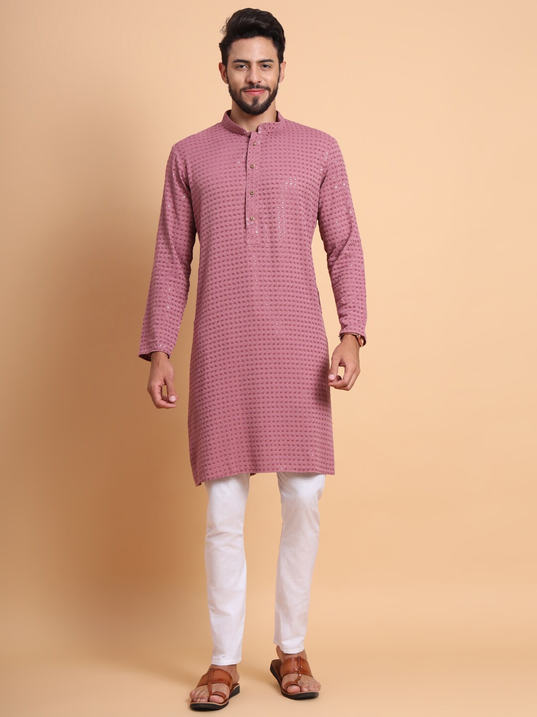 

SWAGG INDIA Mandarin Collar Ethnic Motif Embroidered Thread Work Kurta, Pink