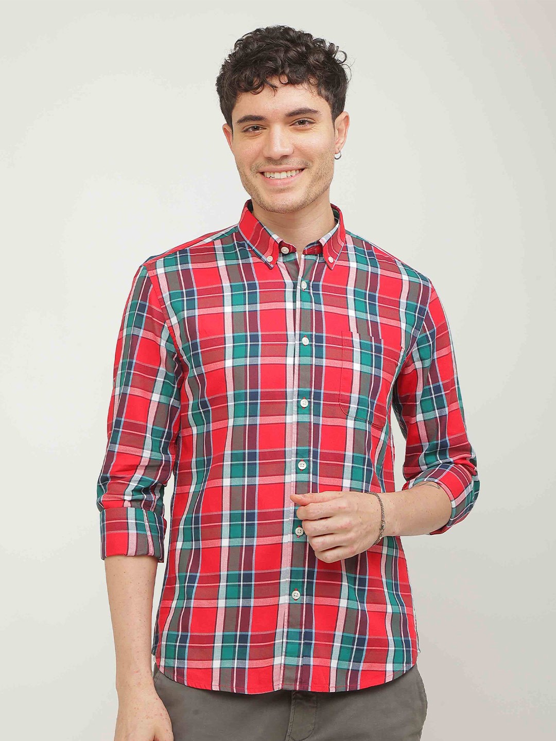 

Snitch Red Standard Slim Fit Tartan Checked Casual Pure Cotton Shirt