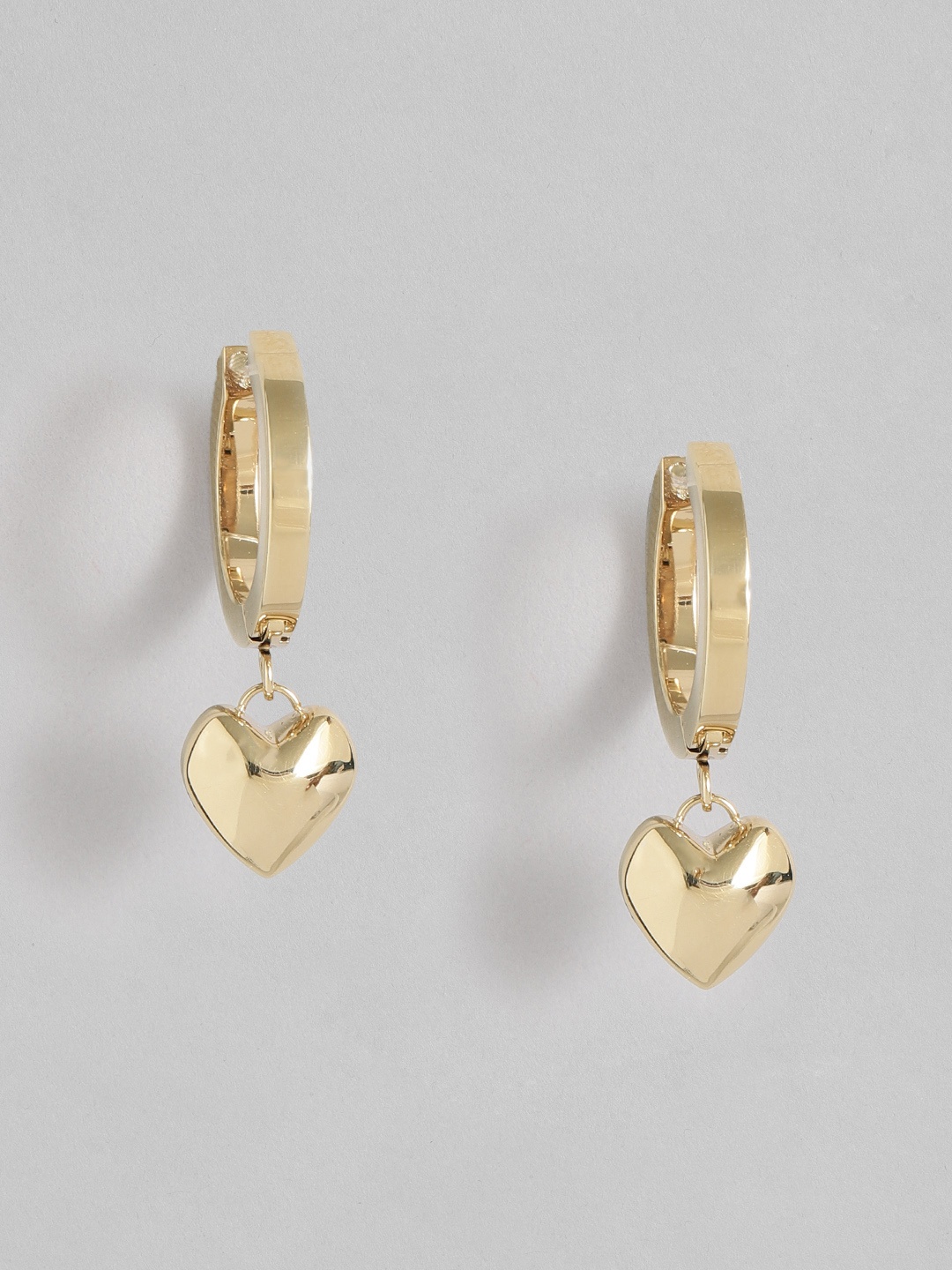 

Tommy Hilfiger Hanging Heart Classic Drop Earrings, Gold