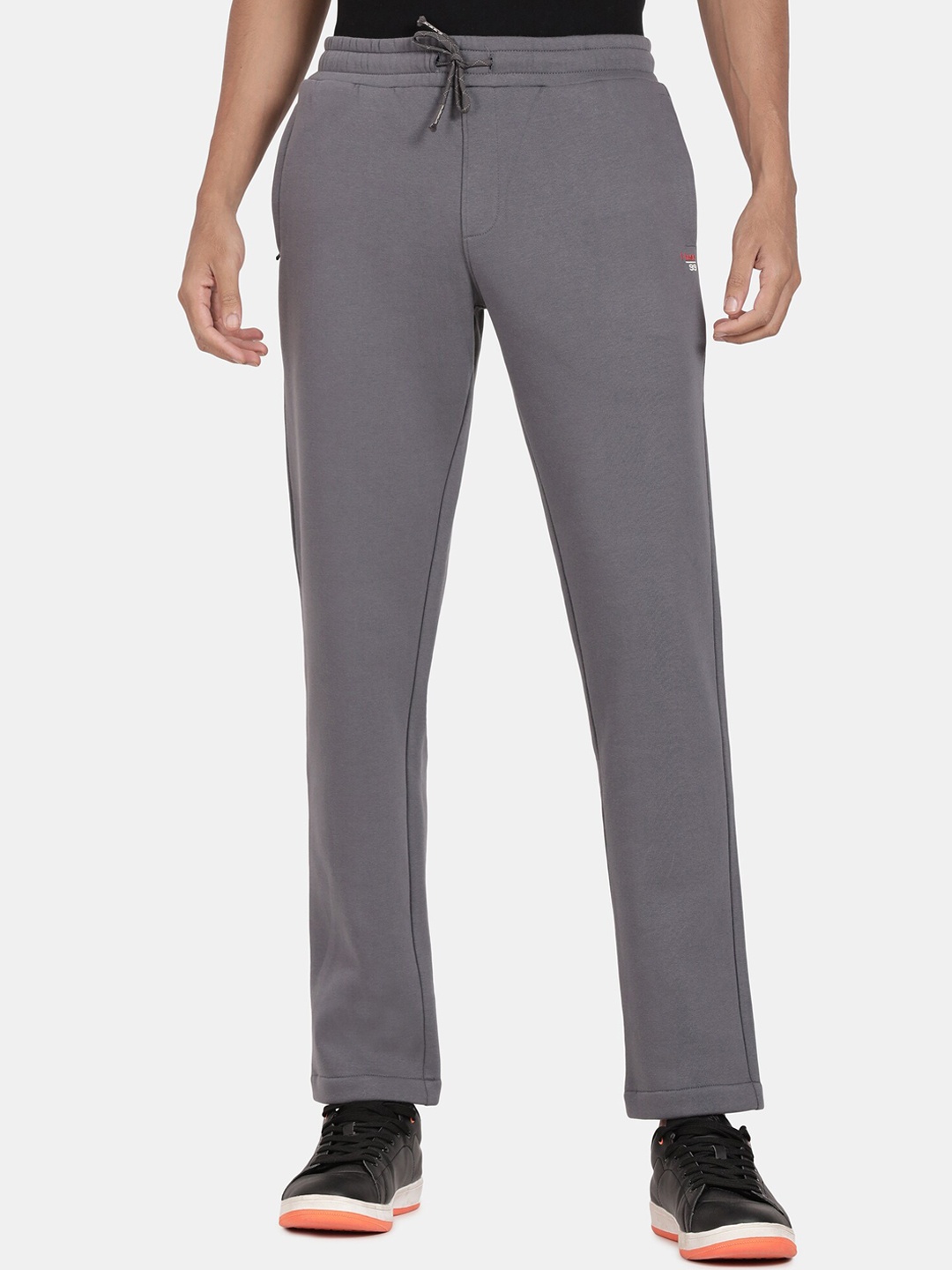 

t-base Men Knitted Track Pants, Grey