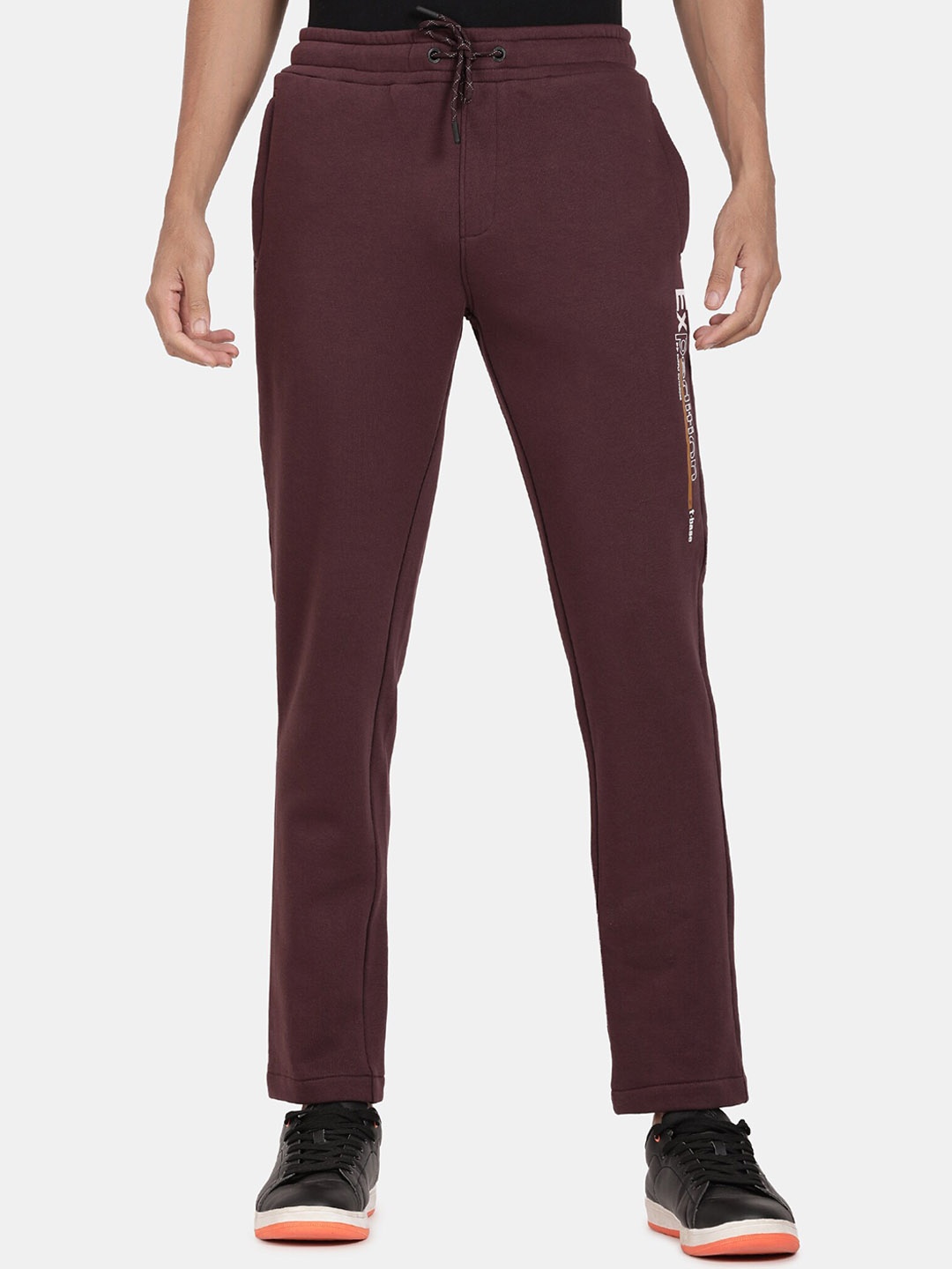 

t-base Men Cotton Mid-Rise Joggers, Maroon