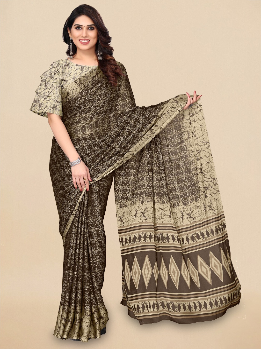 

KALINI Brown & Cream-Coloured Geometric Printed Saree
