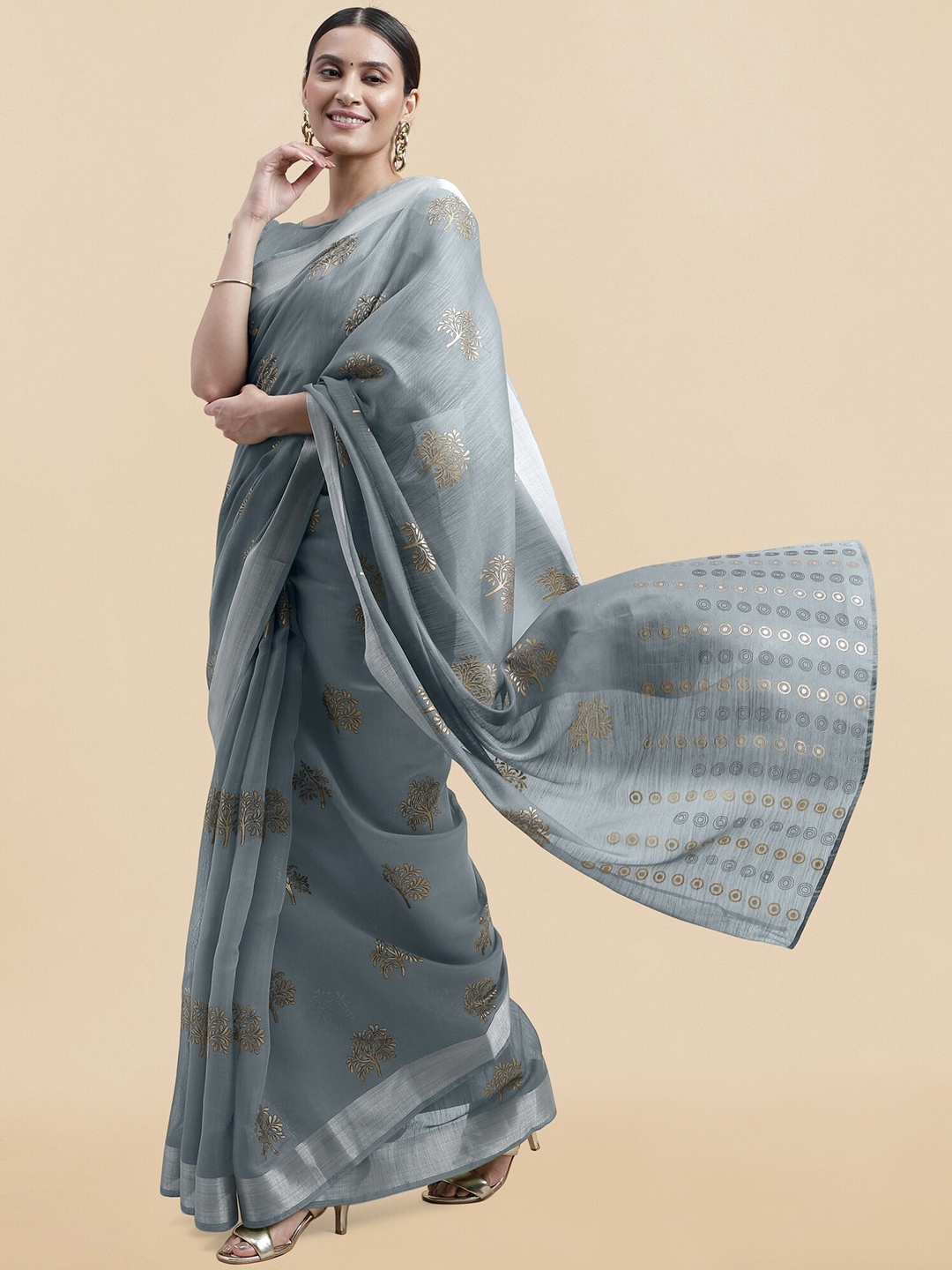 

MIRCHI FASHION Grey & Silver-Toned Ethnic Motifs Printed Zari Saree