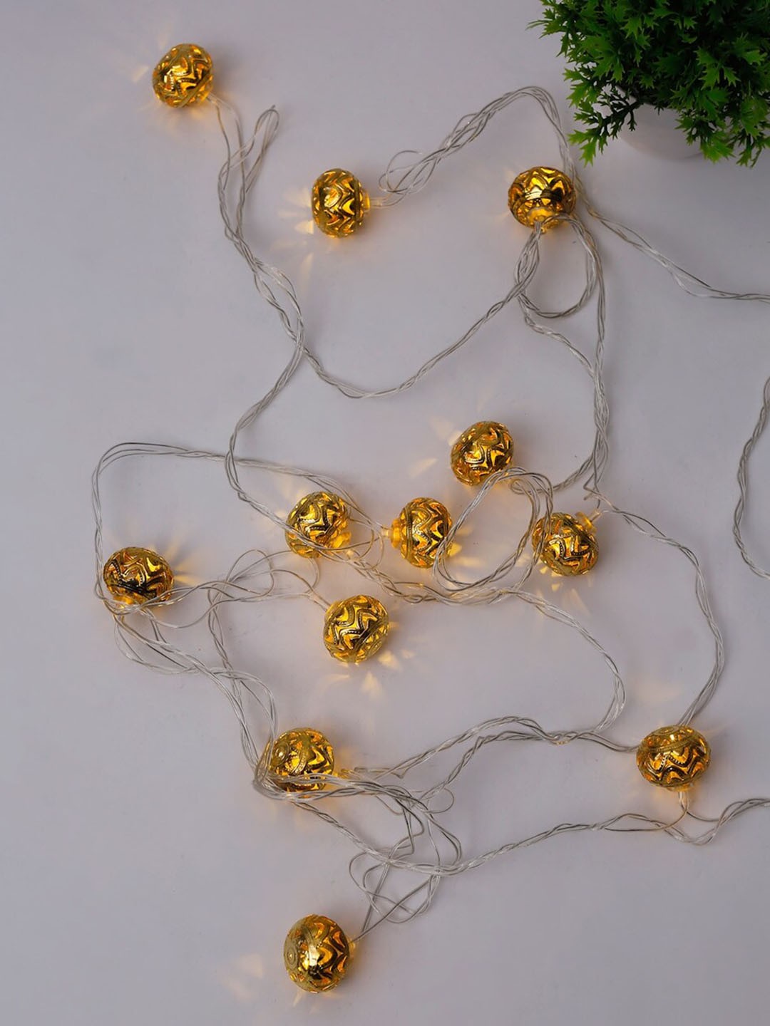 

Fabindia Elsi String Light, Gold