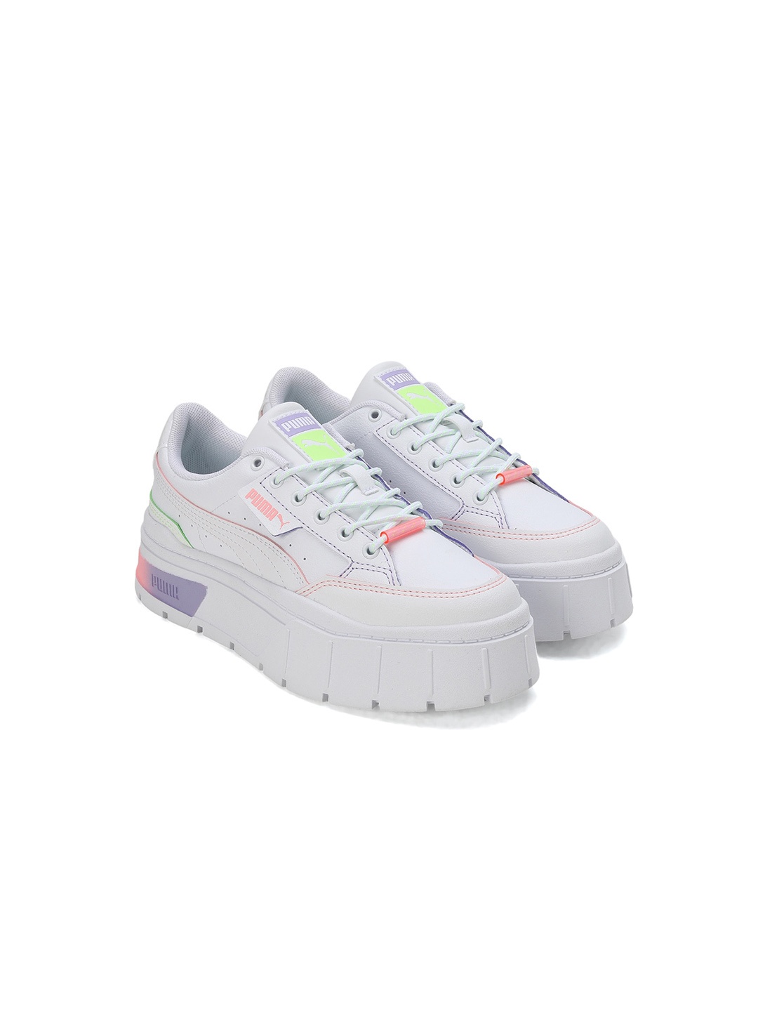 

Puma Girls Mayze Stack Cosmic Jr Sneakers, White