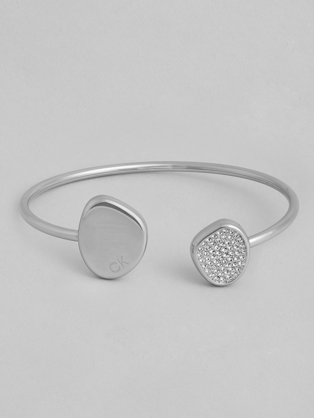 

Calvin Klein Women Fascinate Crystal Studded Bangle, Silver