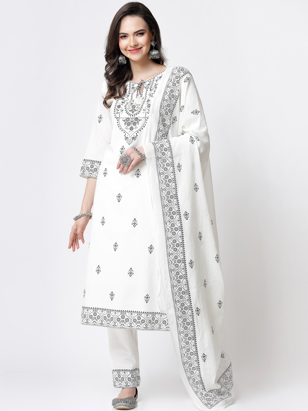 

YELLOW CLOUD Floral Printed Mirror Work Pure Cotton Kurta with Trousers & With Dupatta, White