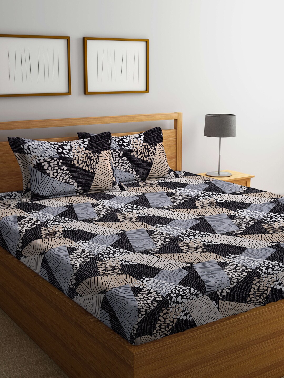 

FABINALIV Black & Grey Printed 300 TC King Bedsheet With 2 Pillow Covers