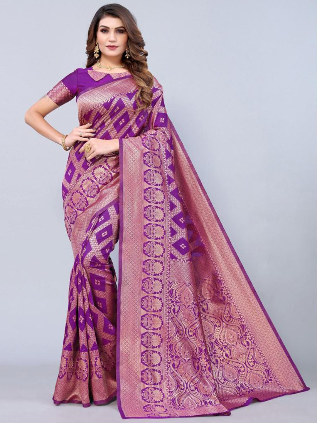 

MAGMINA Woven Design Zari Banarasi Saree, Purple