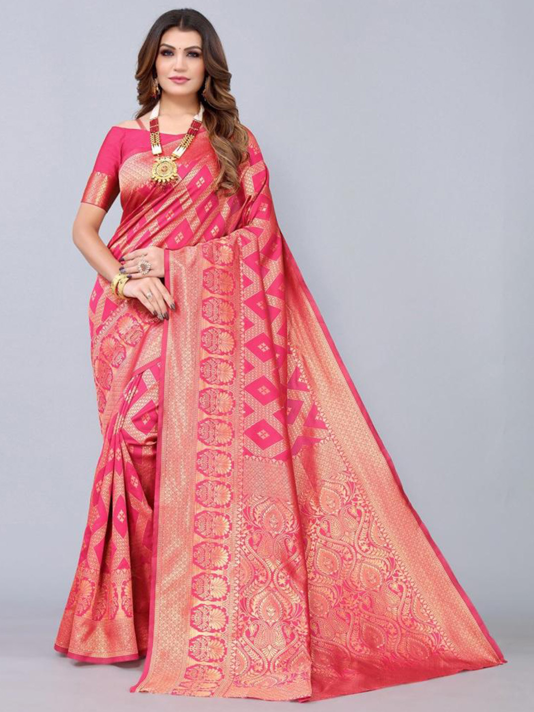 

MAGMINA Woven Design Zari Banarasi Saree, Pink