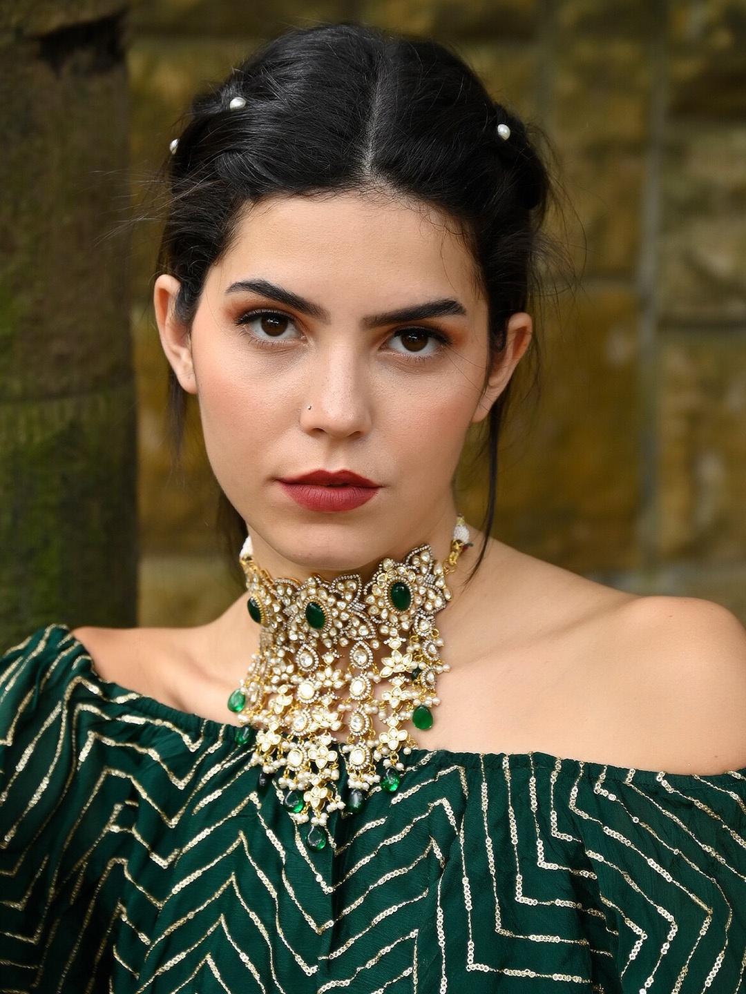 

ODETTE Gold-Plated Kundan-Studded & Beaded Jewellery Set