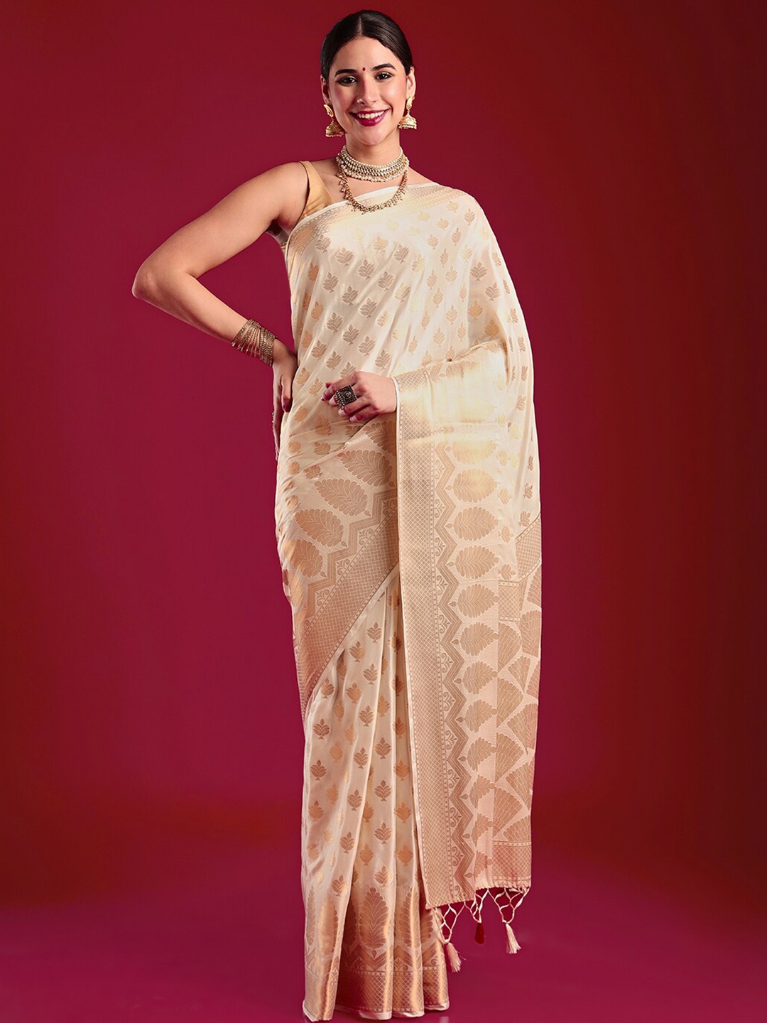 

MIMOSA Woven Design Zari Kasavu Saree, Cream