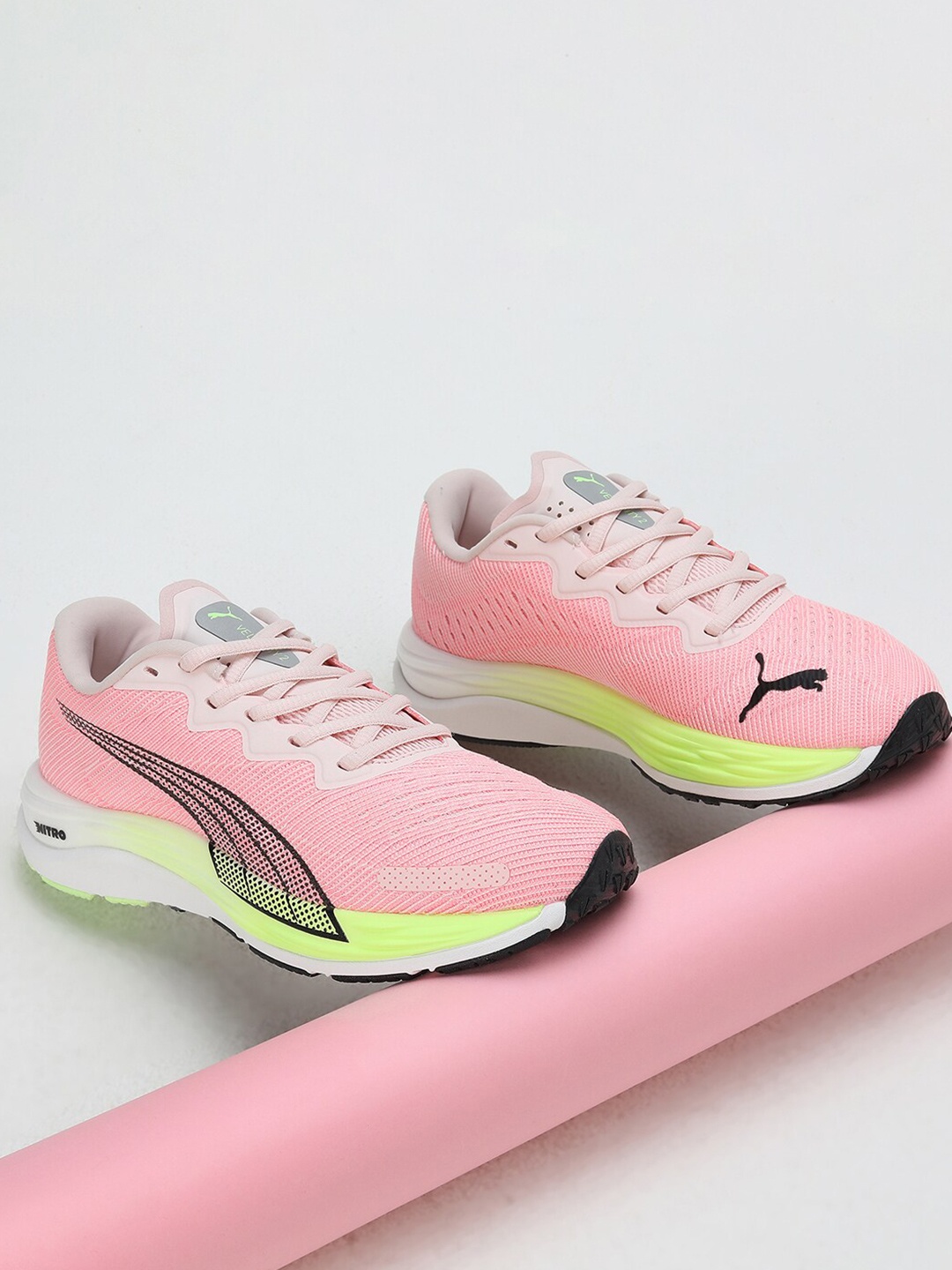 

Puma Women Velocity NITRO 2 Running Shoes, Pink