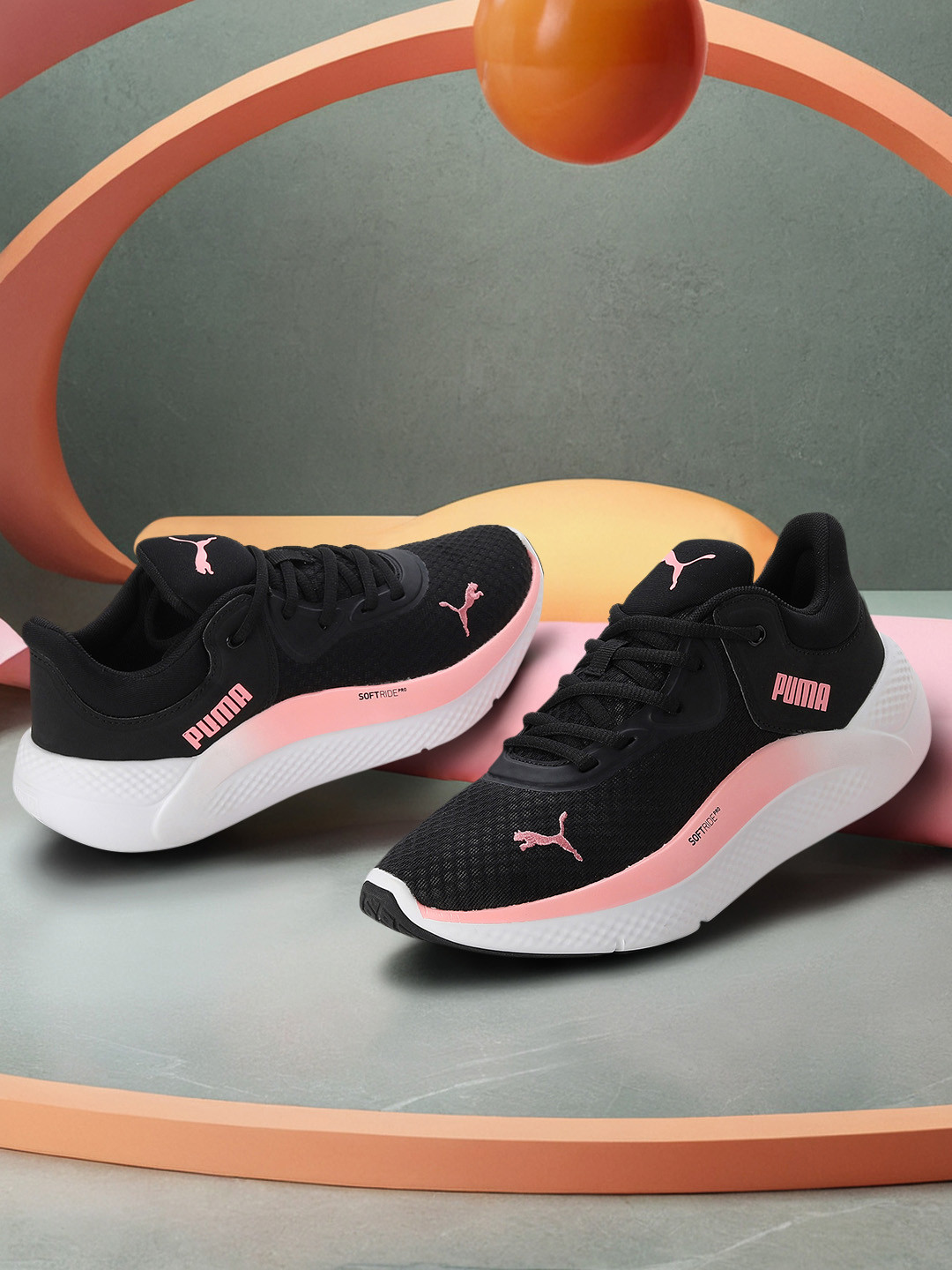 

Puma Women SOFTRIDE Pro Running Shoes, Black