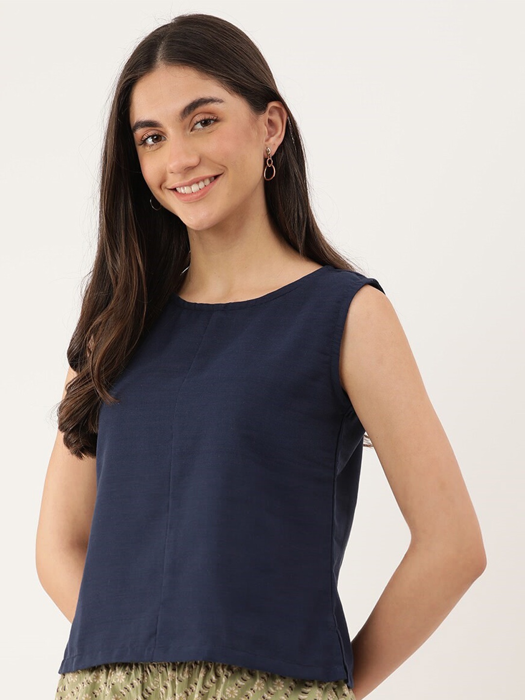 

Lokatita Round Neck Cotton Regular Top, Blue